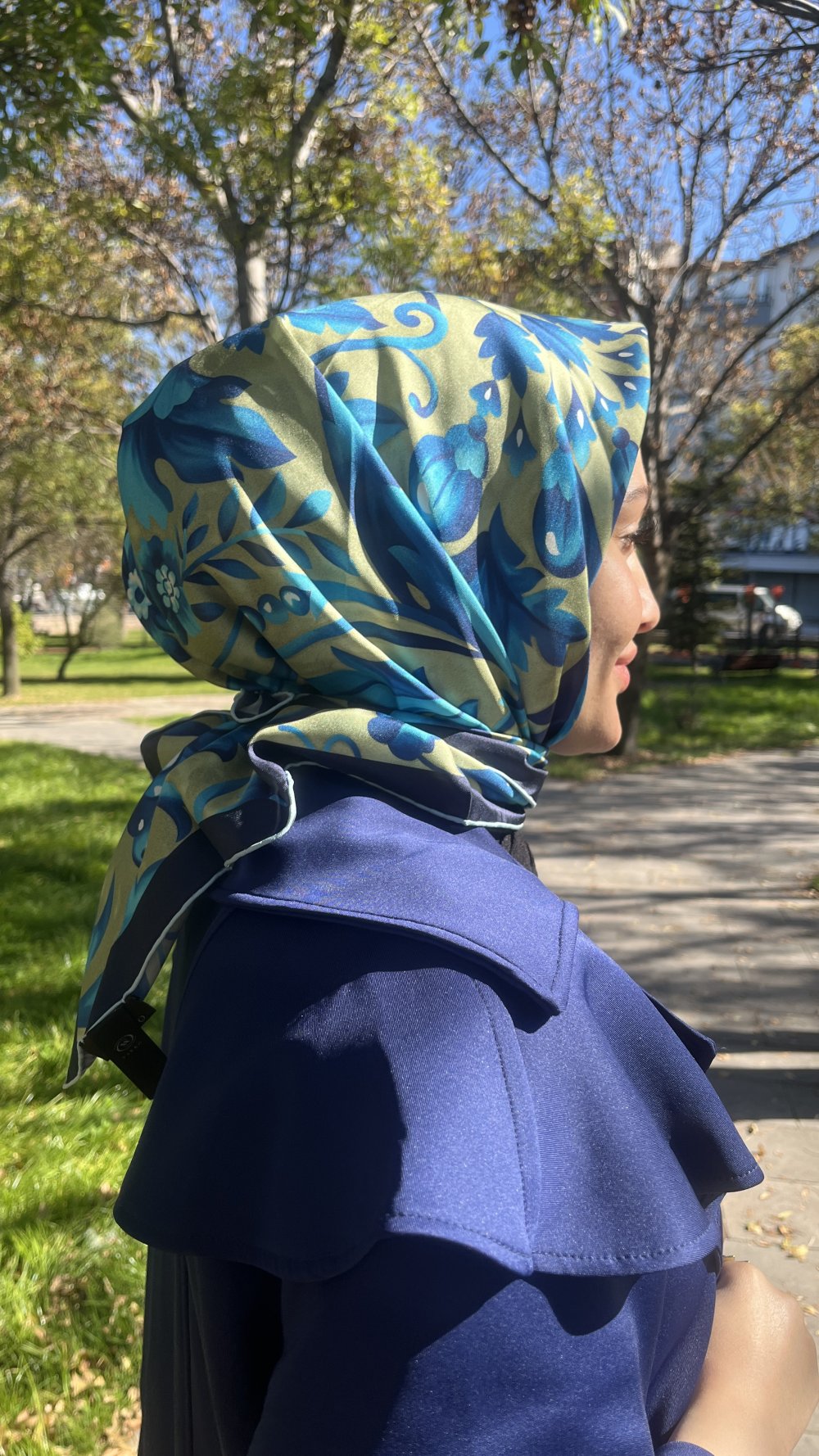 Vakko Desenli Twill İpek Eşarp Yağ Yeşil