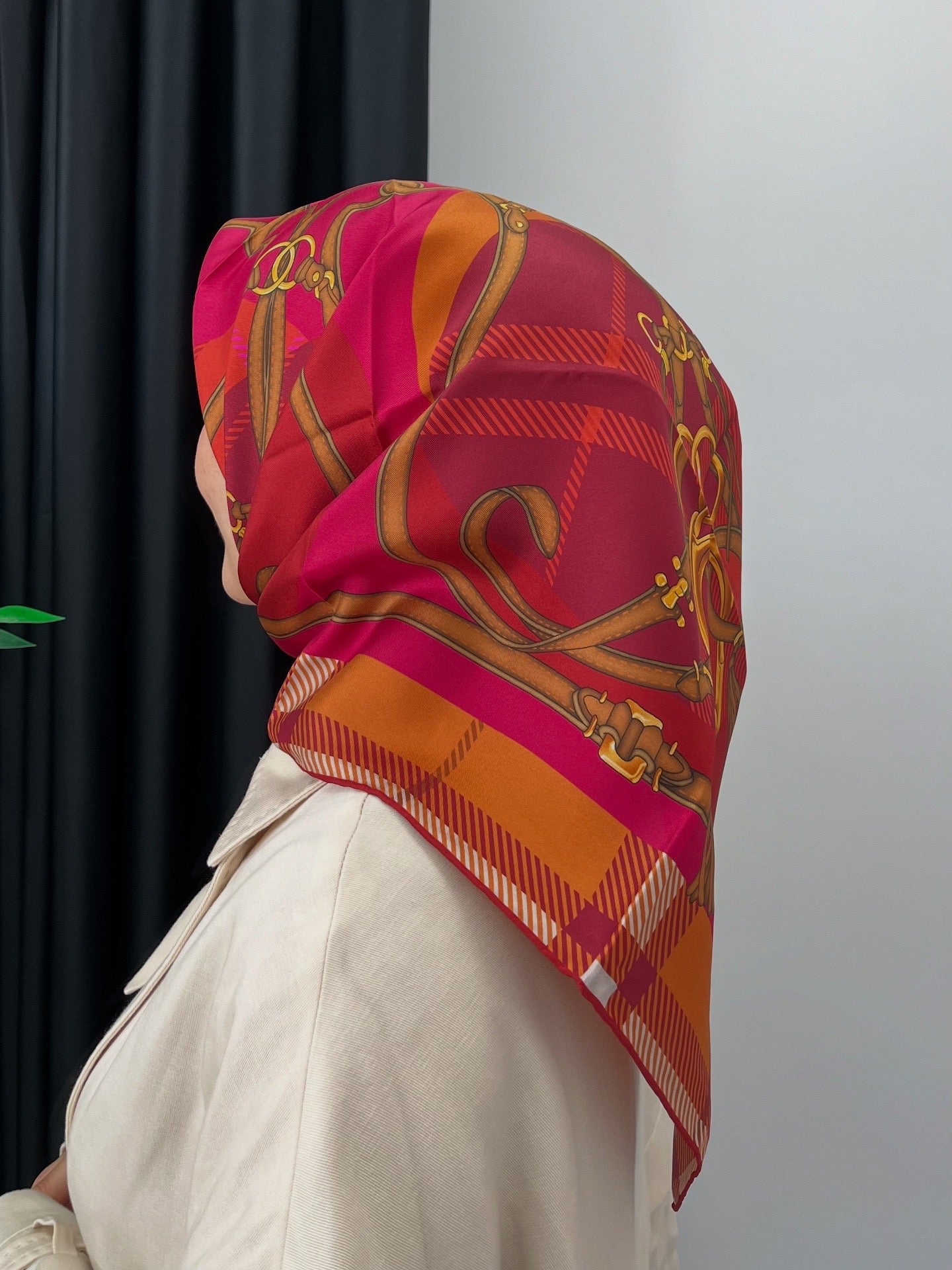 BELLI '25 Kış Sezonu Twill İpek Eşarp