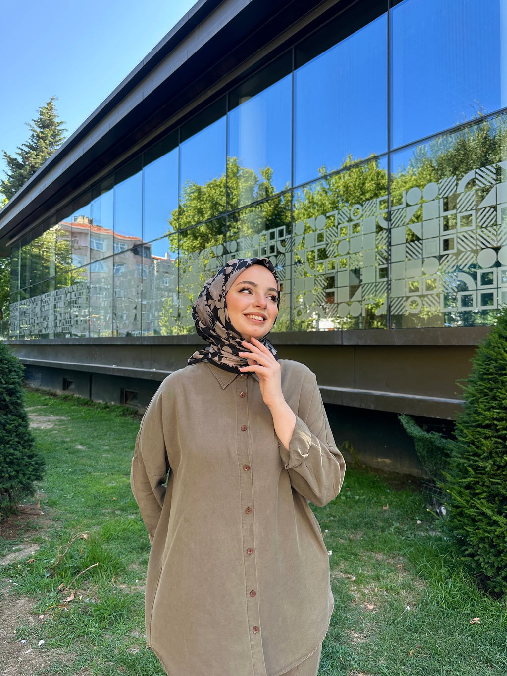Liza Eşarp Siyah-Vizon