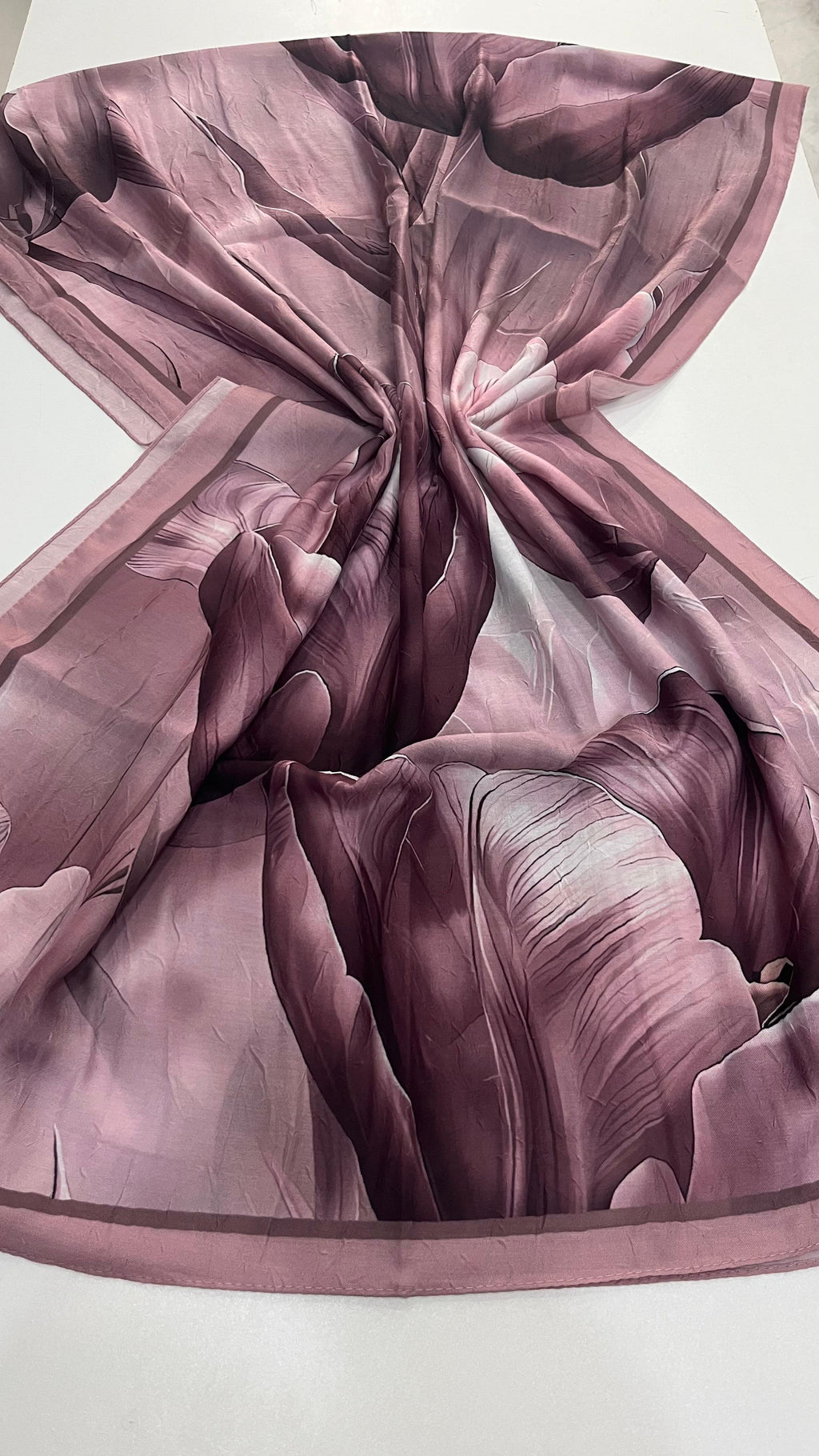 Lale Desenli Kraş Şal