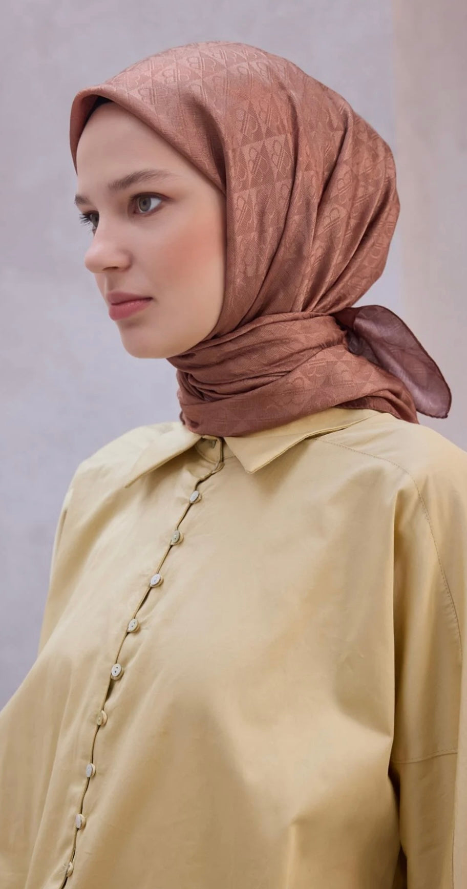 Monogram Eşarp Taba