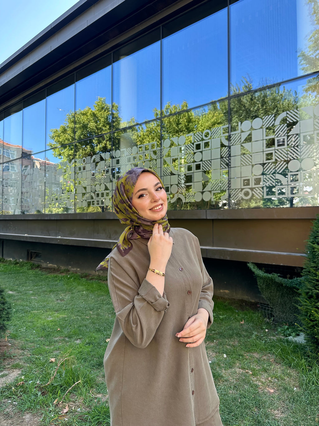 Liza Eşarp Fıstık-Kahve