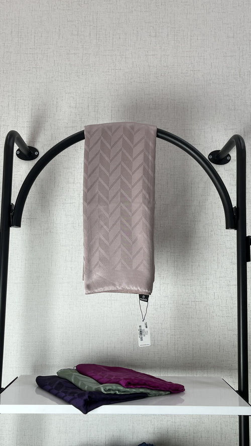 Armanda Pamuk Jakar Geometrik Desen Şal Sisli Pudra