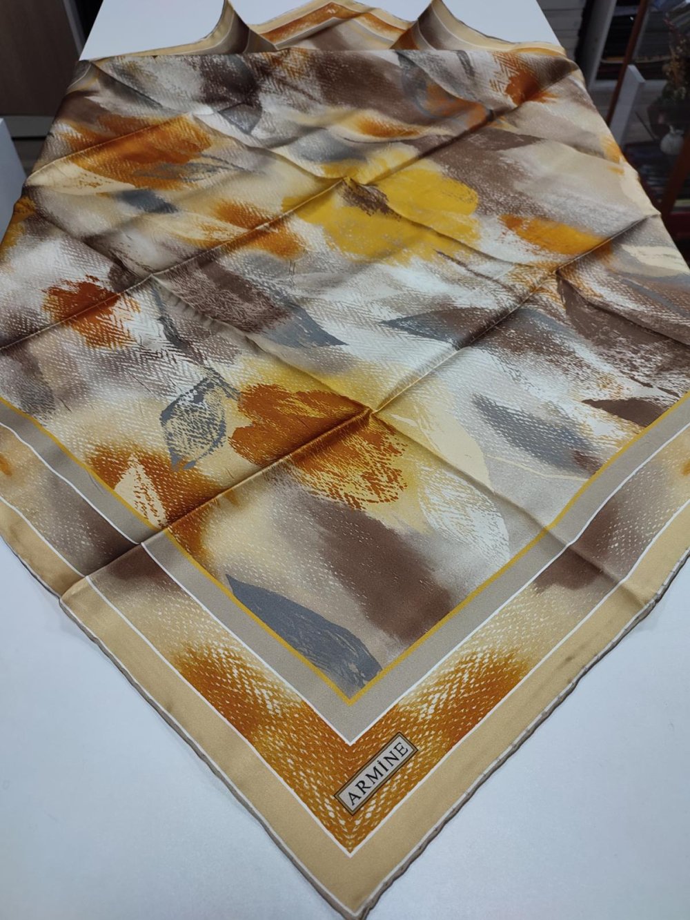 Armine 2024 Kış Sezonu Twill İpek Eşarp