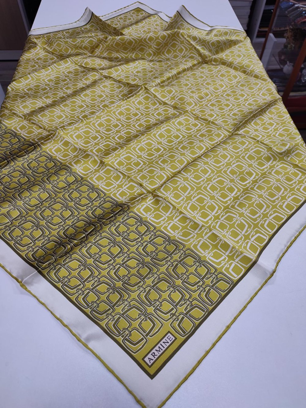 Armine 2024 Kış Sezonu Twill İpek Eşarp
