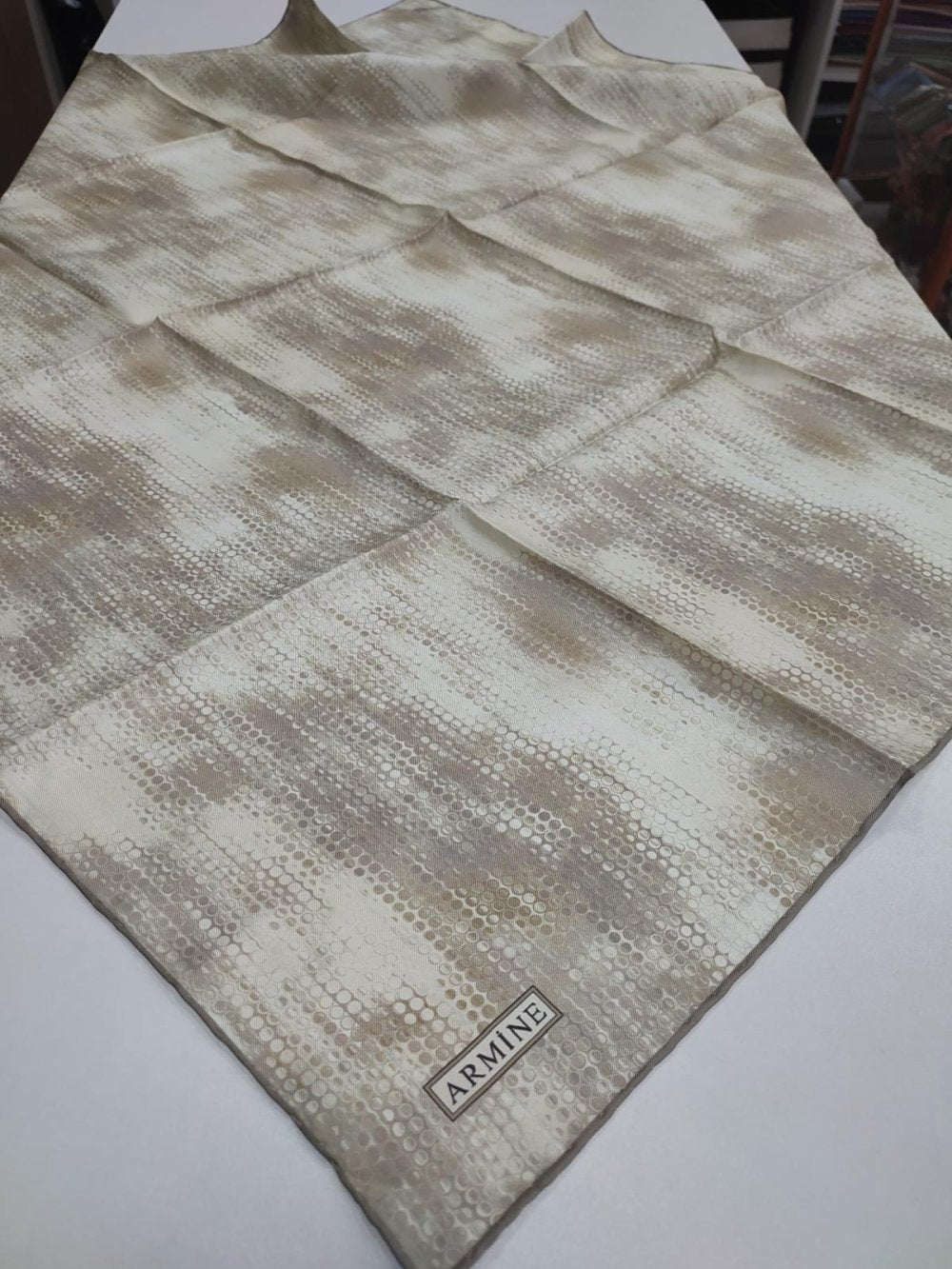 Armine 2024 Kış Sezonu Twill İpek Eşarp