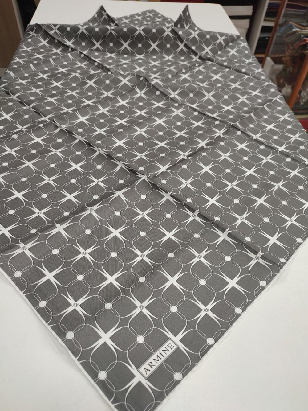 Armine 2024 Kış Sezonu Twill İpek Eşarp