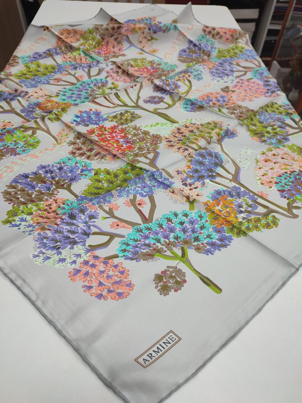 Armine 2024 Kış Sezonu Twill İpek Eşarp