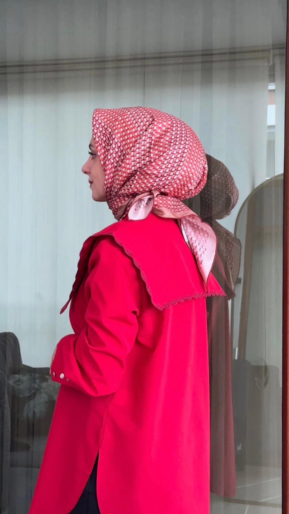 Armine 2025 Yaz sezonu Sura Karışık Desen kırmızı