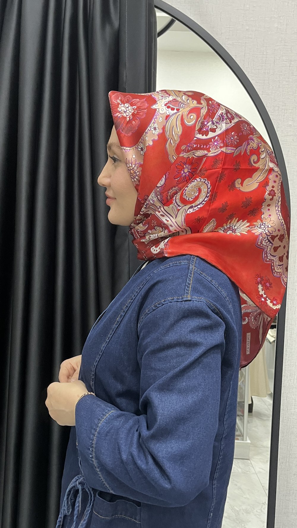 Armine 2025 Yaz sezonu Çiçek Desen Canlı Kırmızı