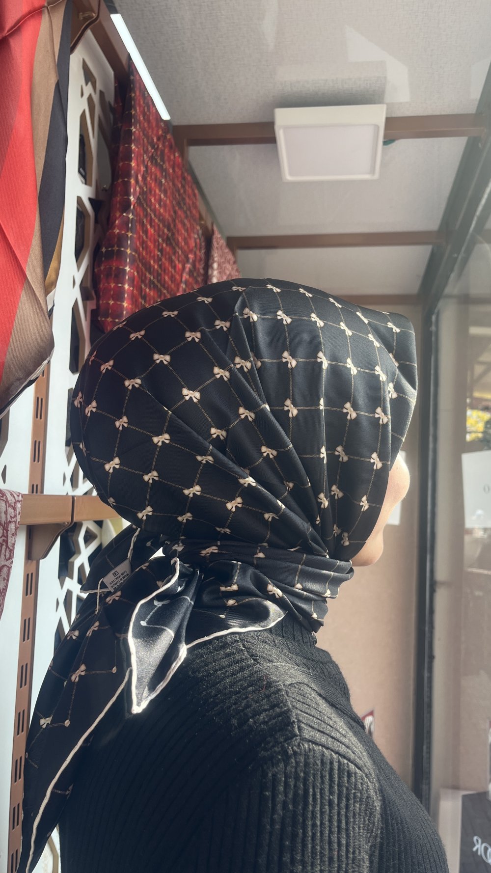 Belli Nostalji Twill İpek Eşarp