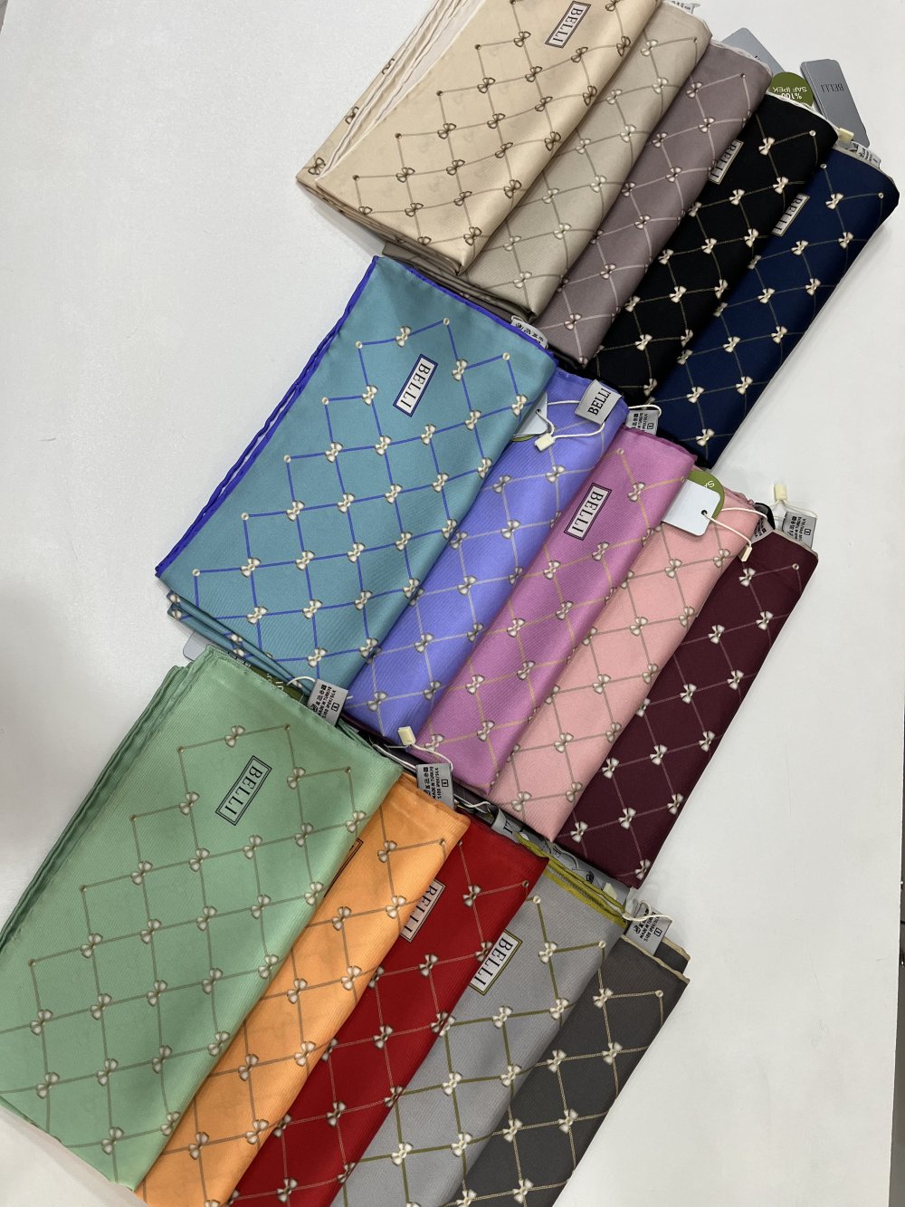Belli Nostalji Twill İpek Eşarp