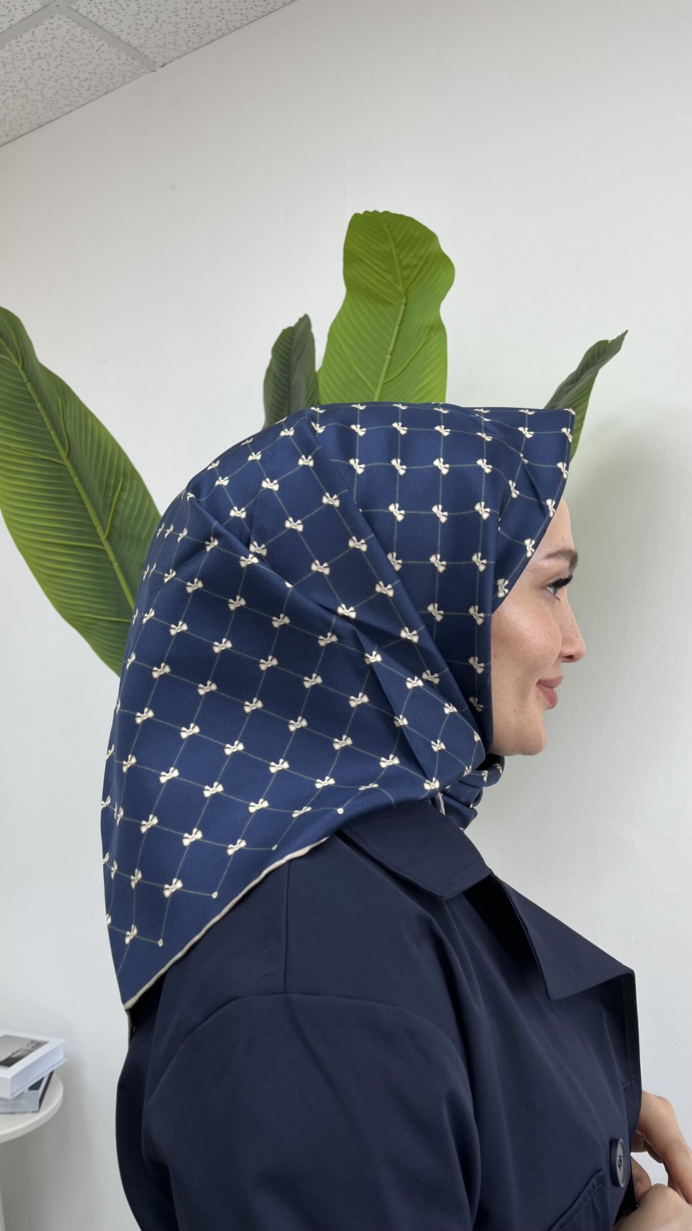 Belli Nostalji Twill İpek Eşarp