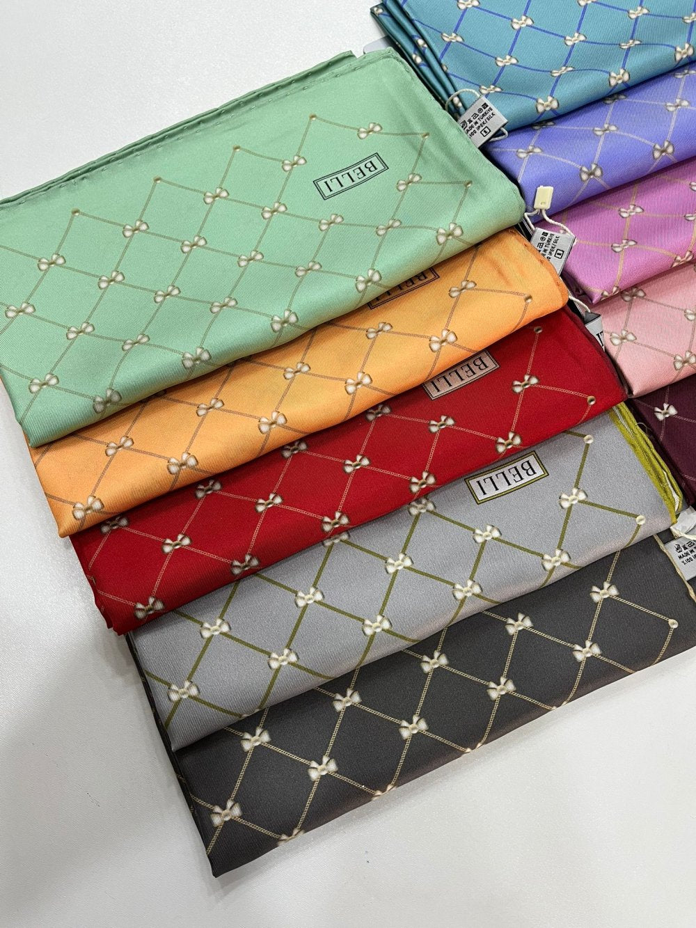 Belli Nostalji Twill İpek Eşarp
