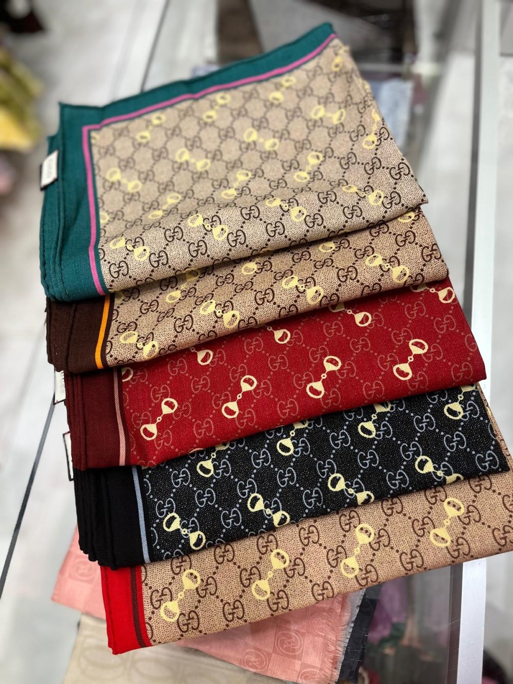 İthal Özel Butik Seri Yün İpek Şal