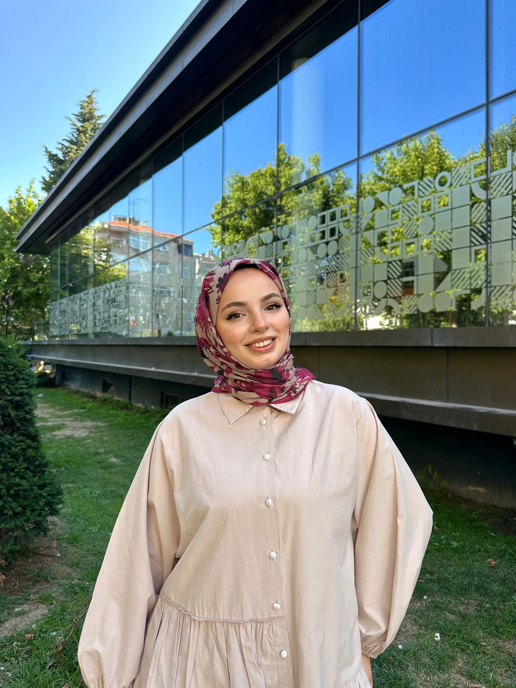 Liza Eşarp Vişne
