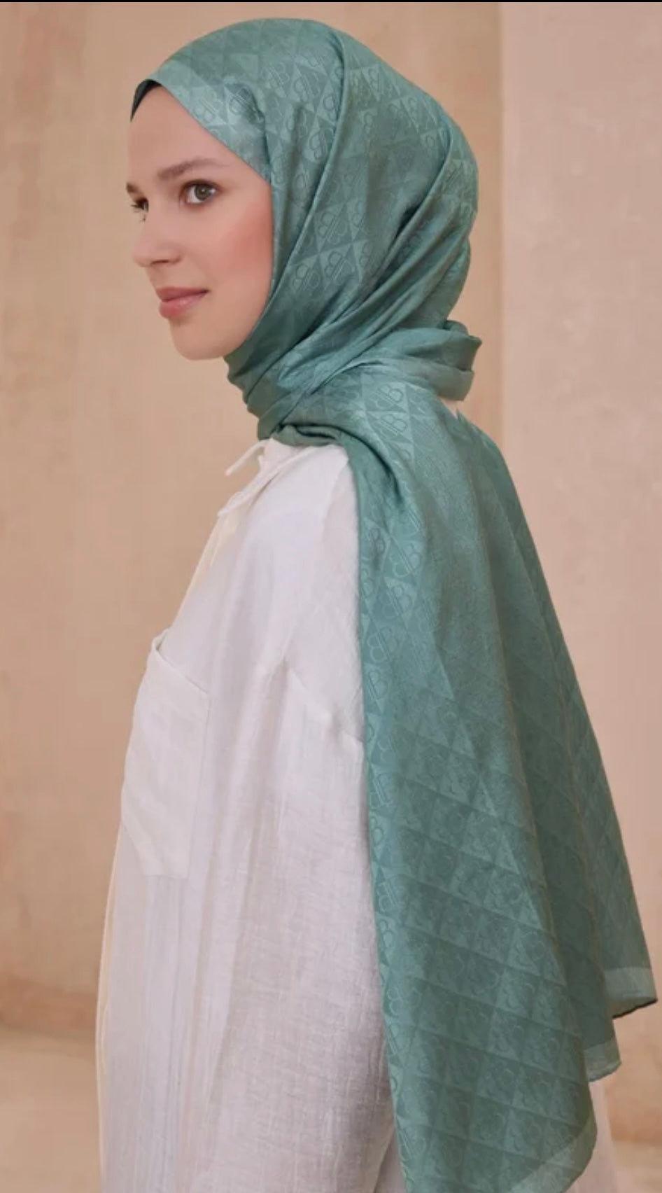 Jakar Monogram Logo Desen Çağla Şal