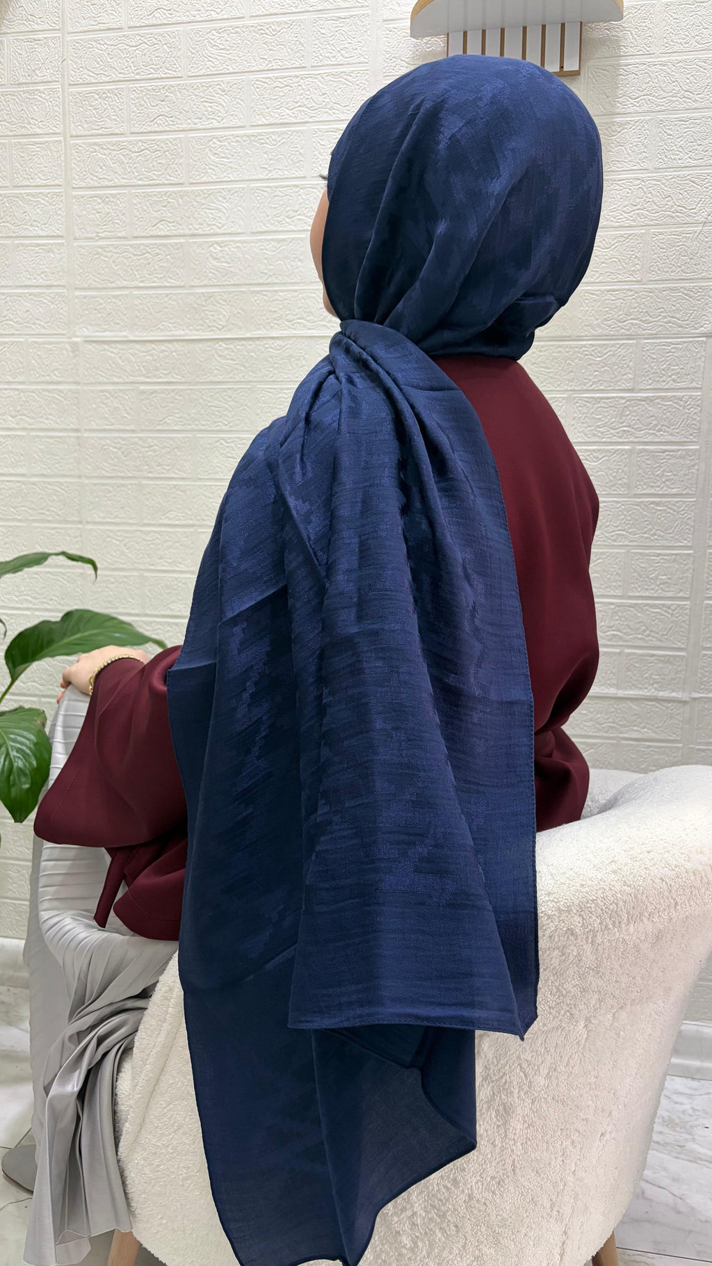 Karmen Desen Noura Şal Lacivert