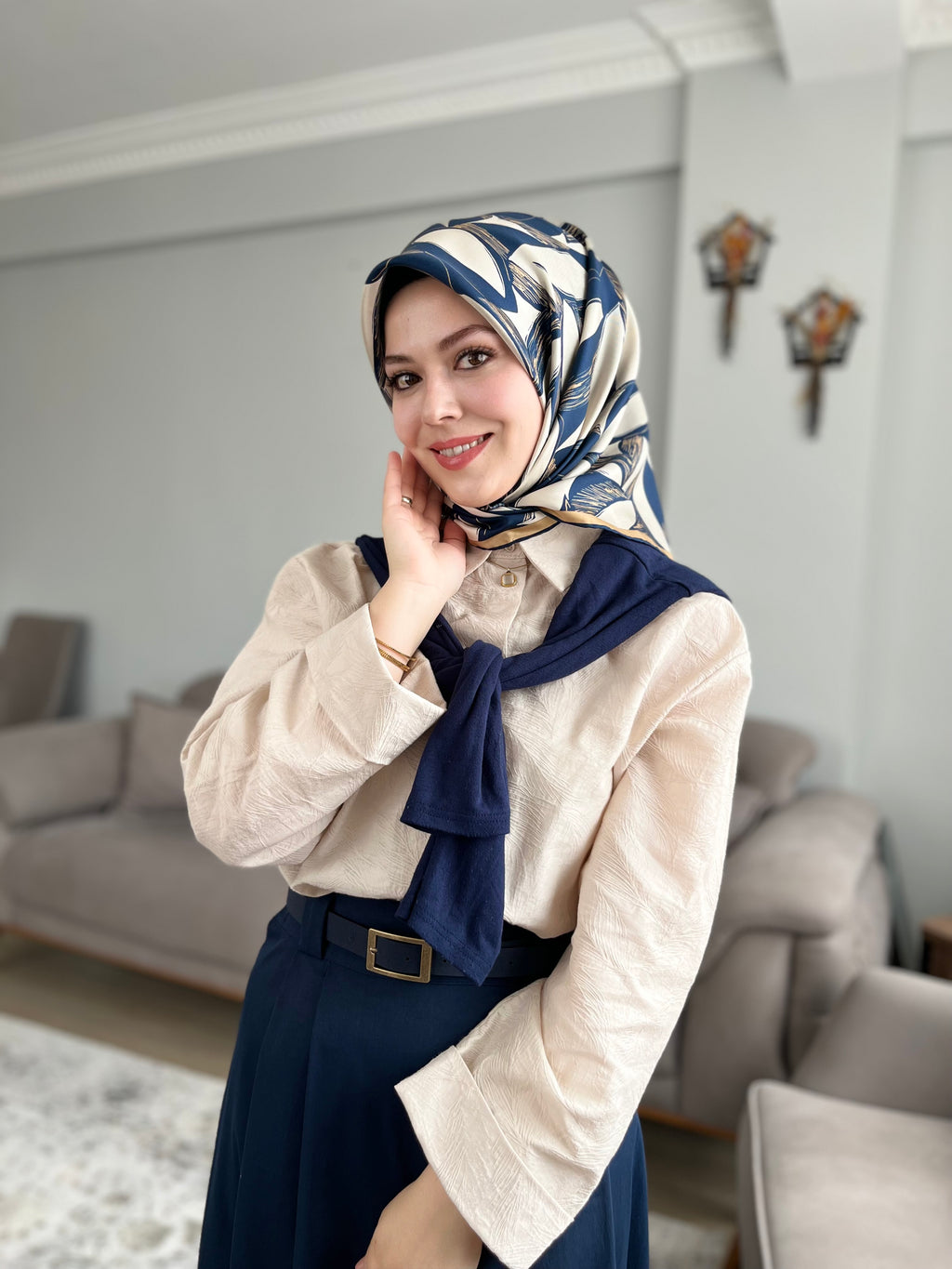 Seyydayla Seçimi  Nostalji Twill İpek Eşarp Lacivert