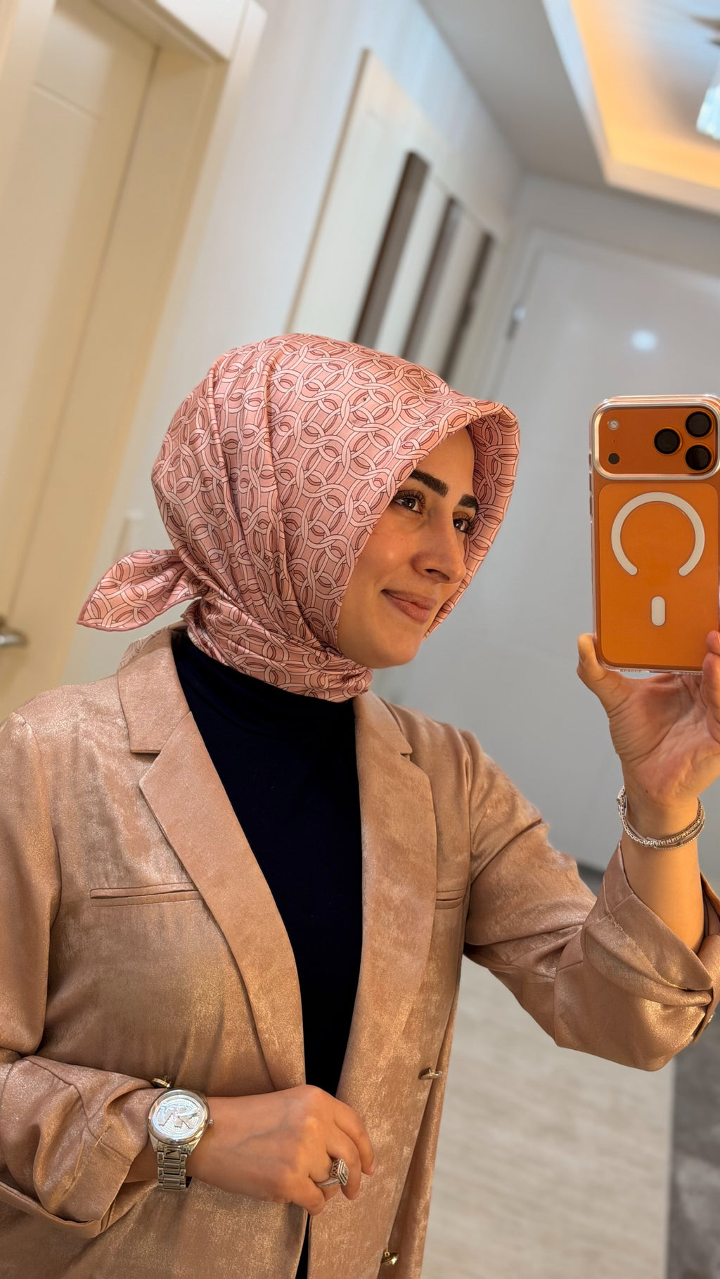 BELLI '25 Kış Sezonu Twill İpek Eşarp Pudra