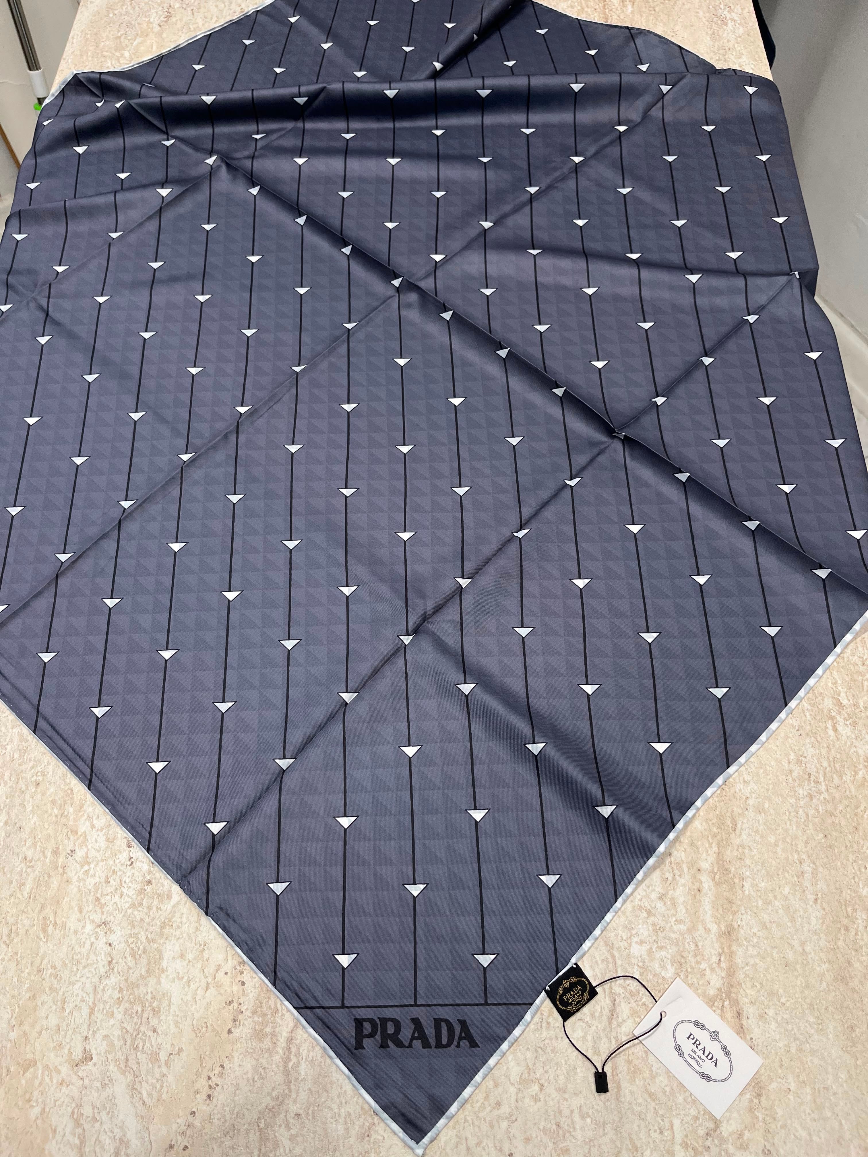 İthal Çift Taraflı Twill Eşarp Antrasit