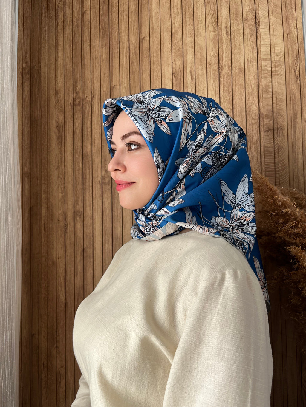 İthal Çift Taraflı Twill Eşarp Kasımpatı