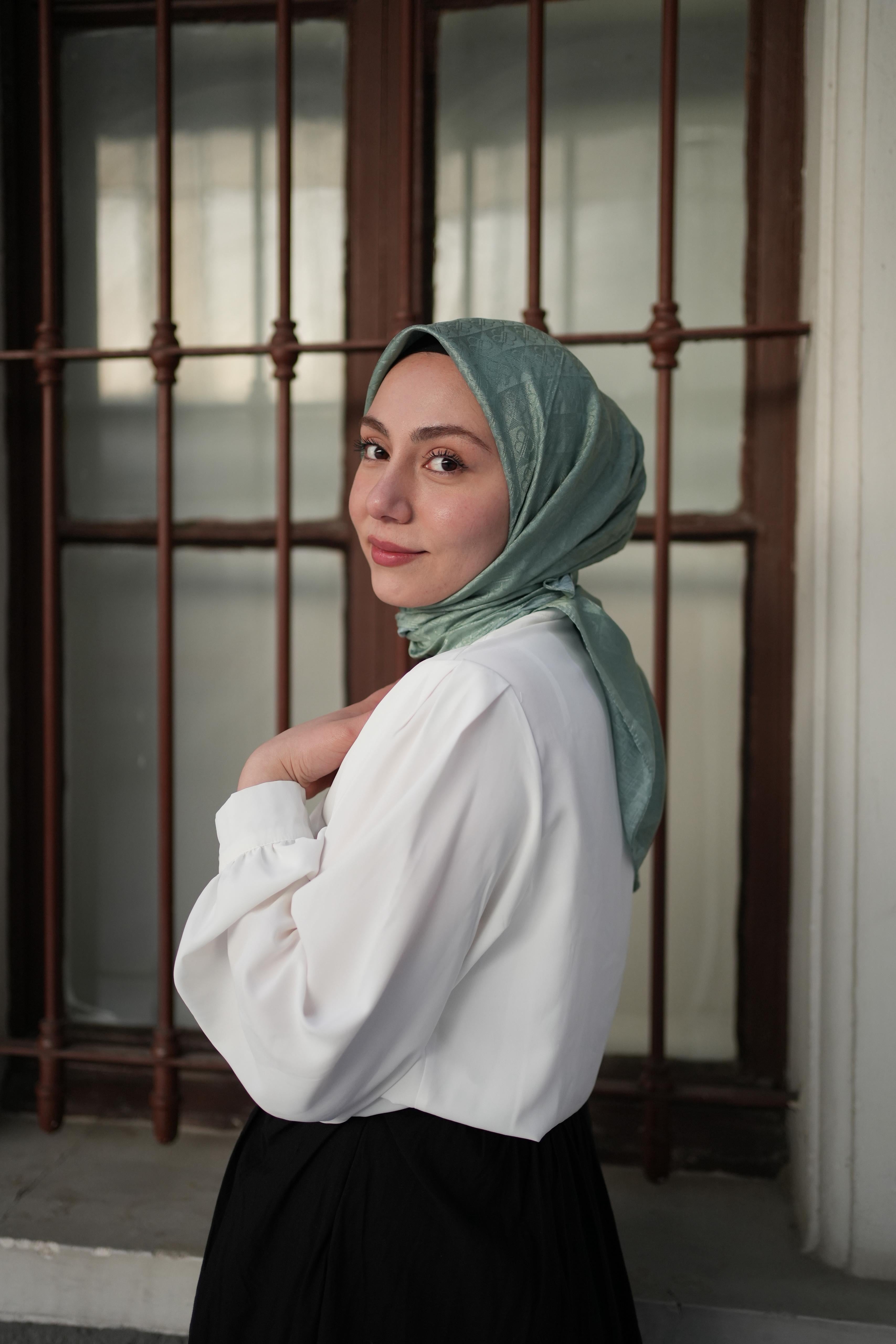 Monogram Eşarp Yeşil