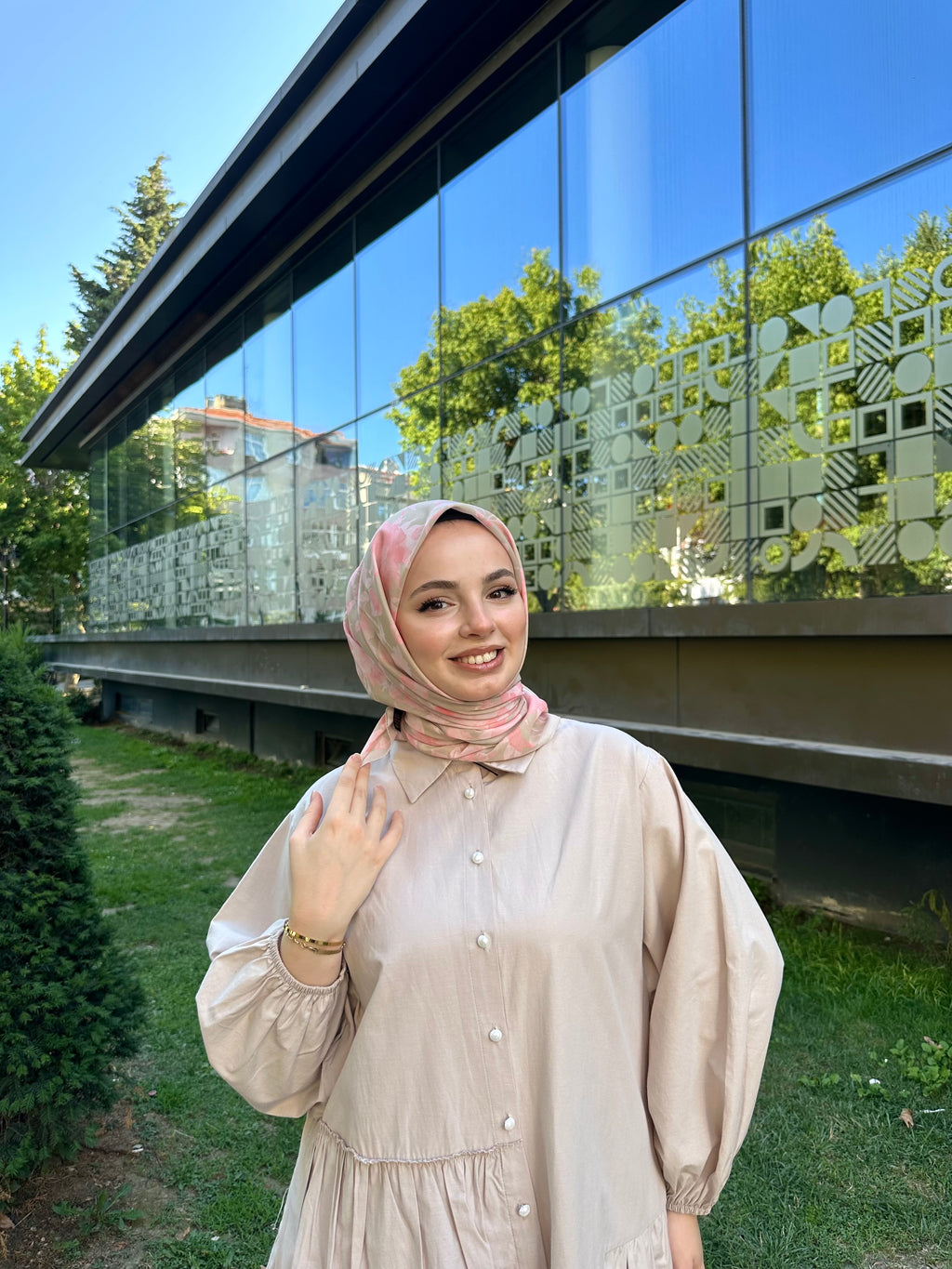 Liza Eşarp Somon