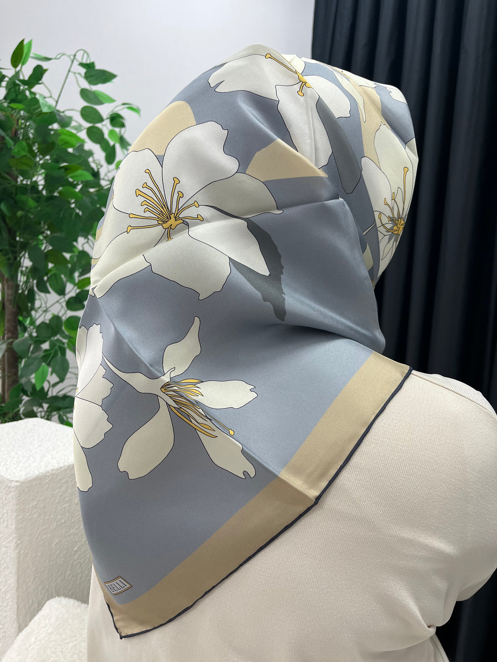 Belli 2025 Yaz Sezonu Twill İpek Eşarp Mavi