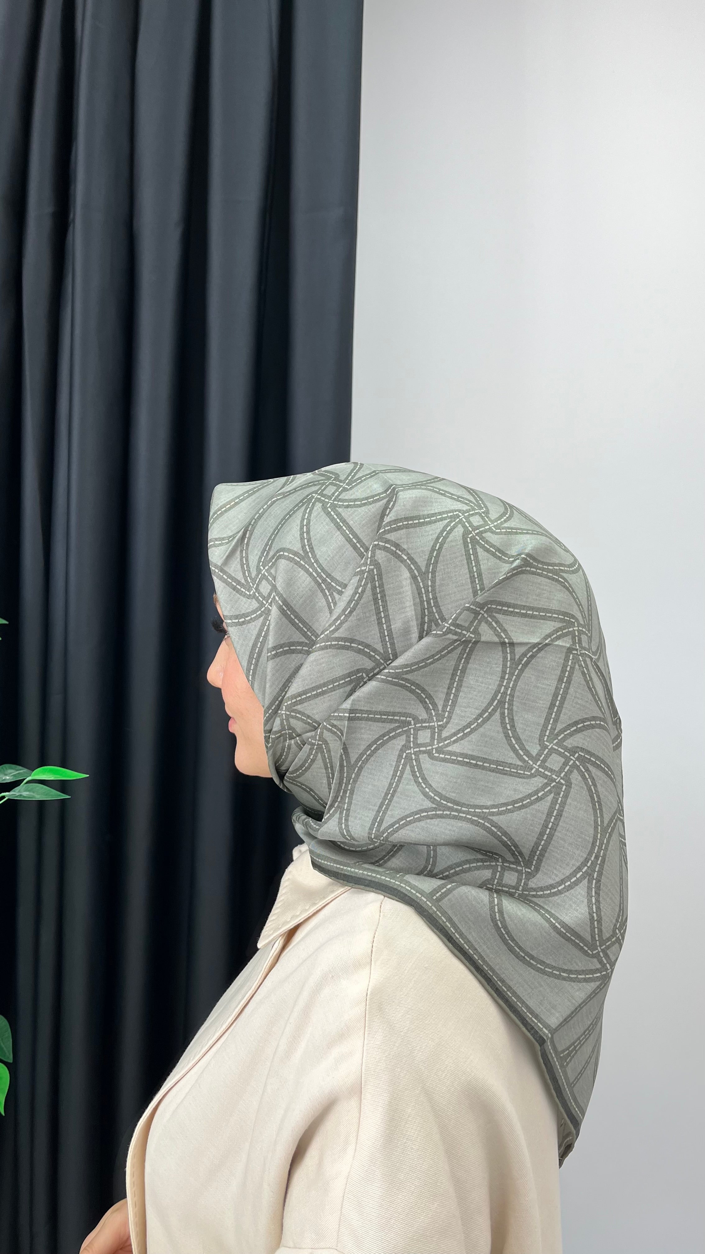 BELLI '25 Kış Sezonu Twill İpek Eşarp