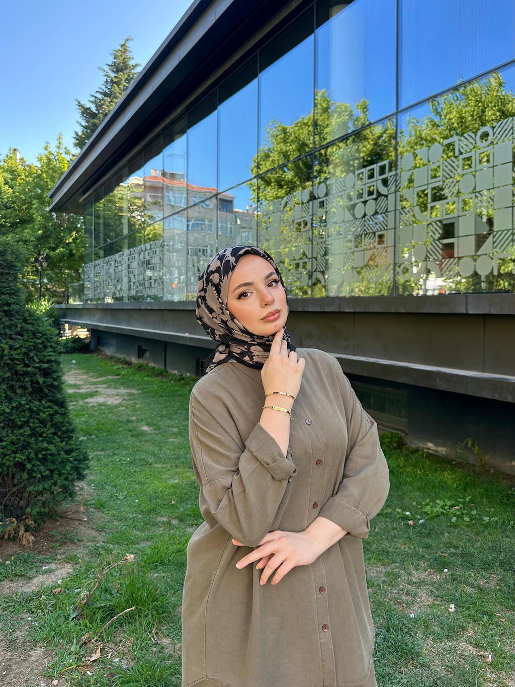 Liza Eşarp Siyah-Vizon