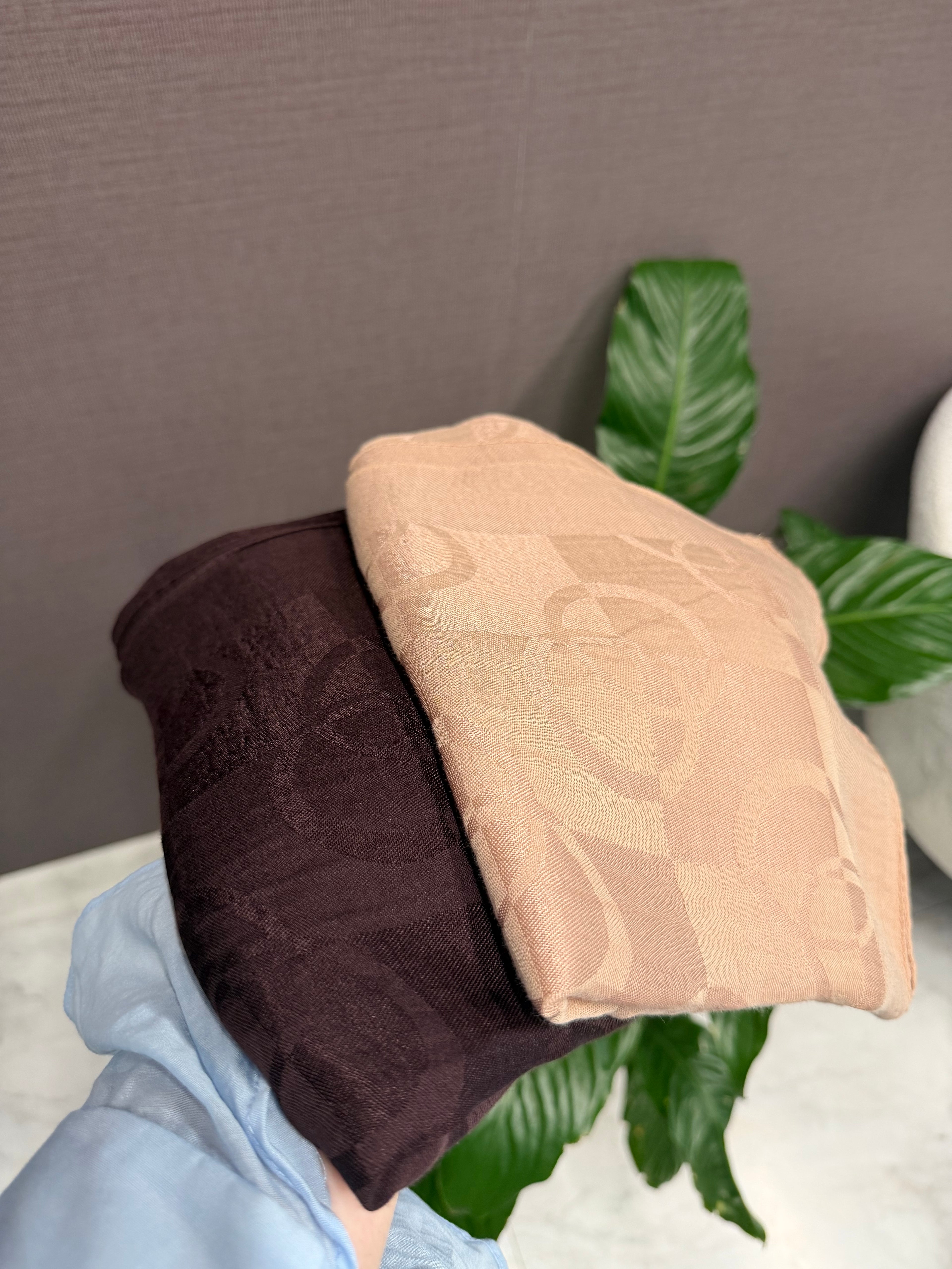 Noura Scarf Dama Şal Bitter