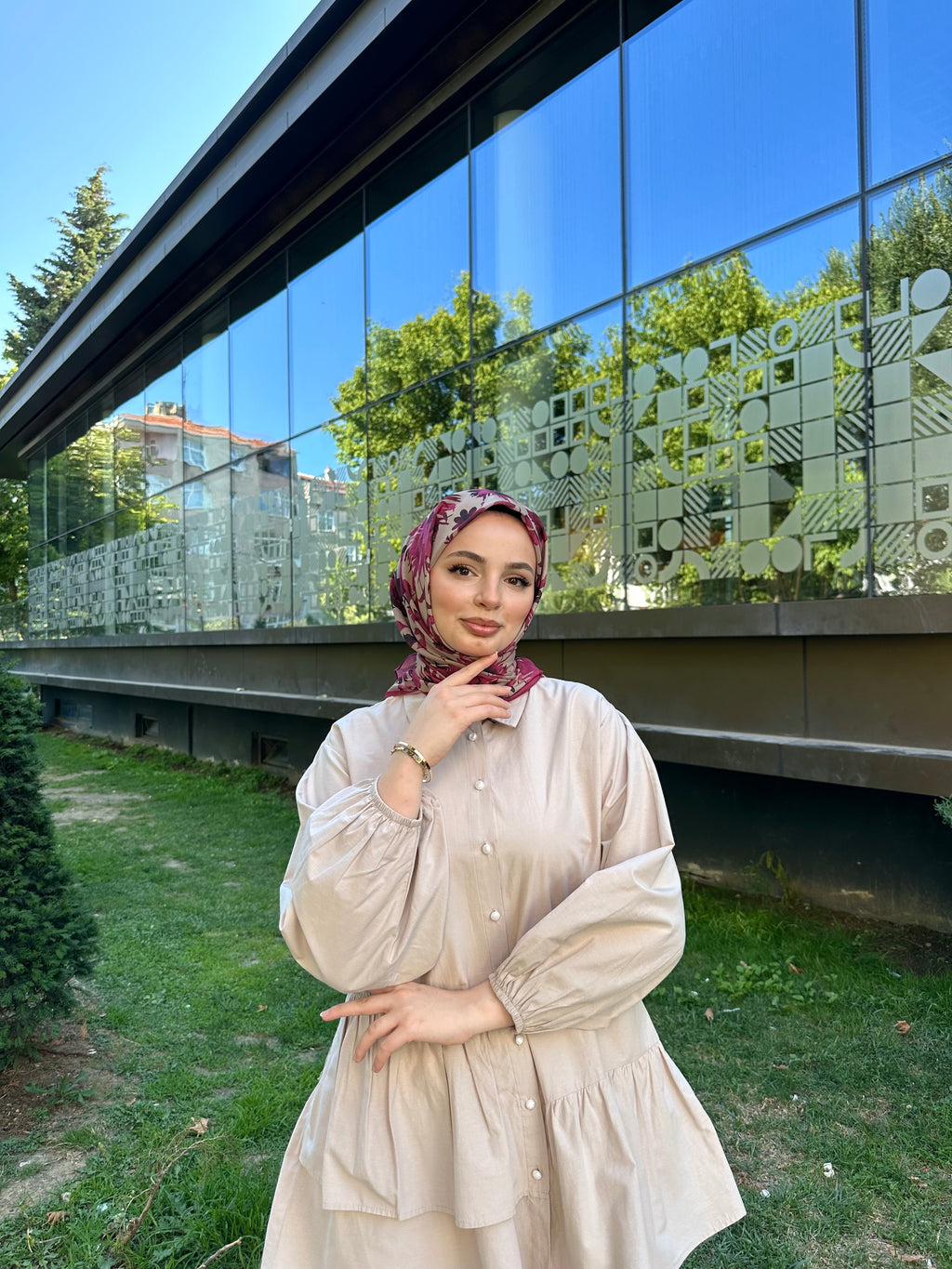 Liza Eşarp Vişne