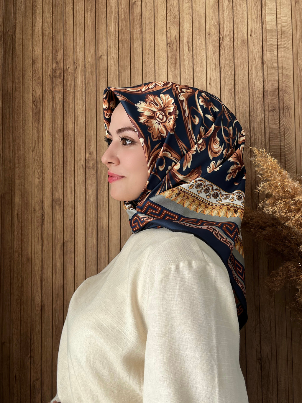 İthal Çift Taraflı Twill Eşarp Barok