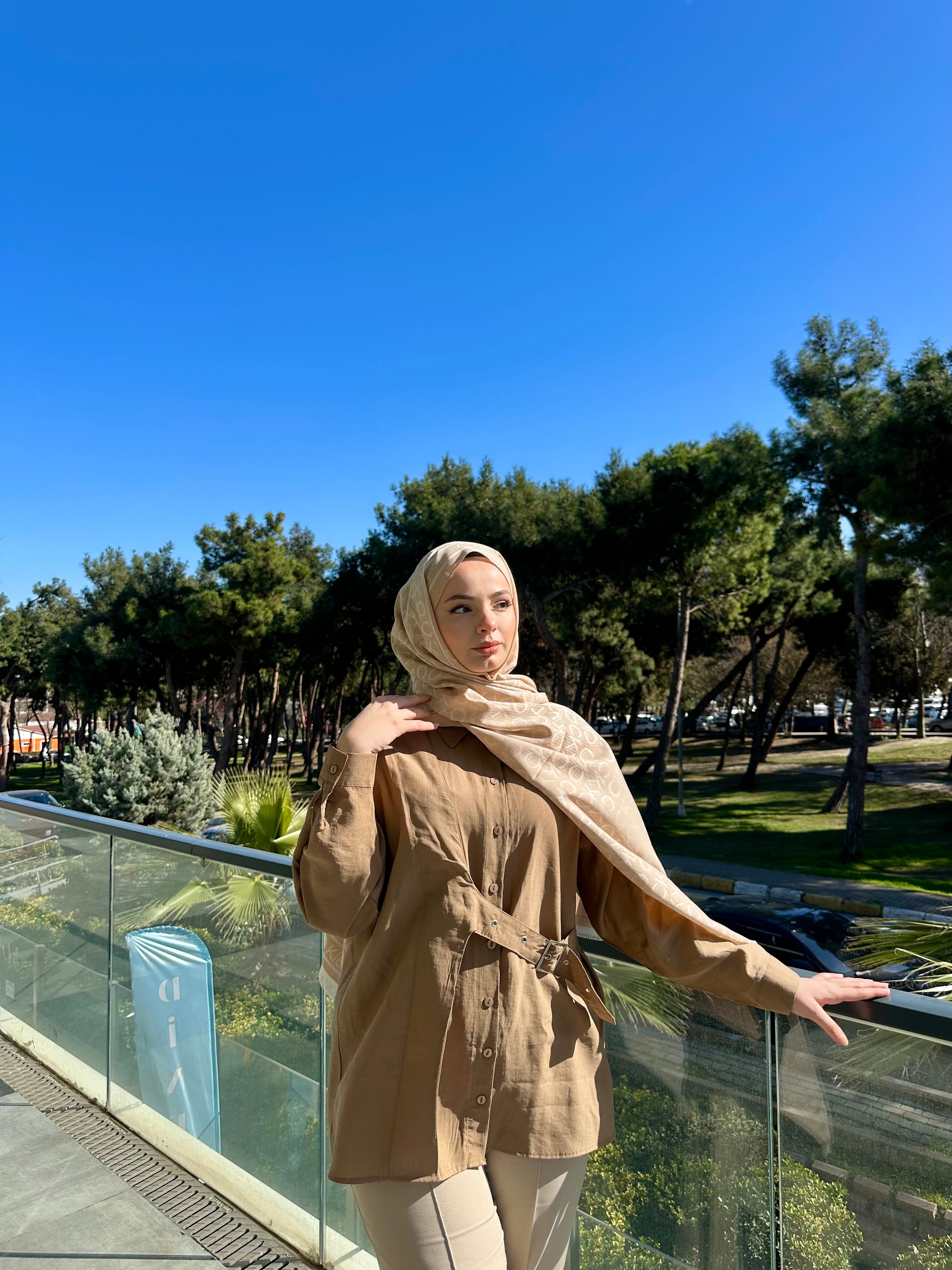 Sıla Yıldırım Seçimi Şal Bej