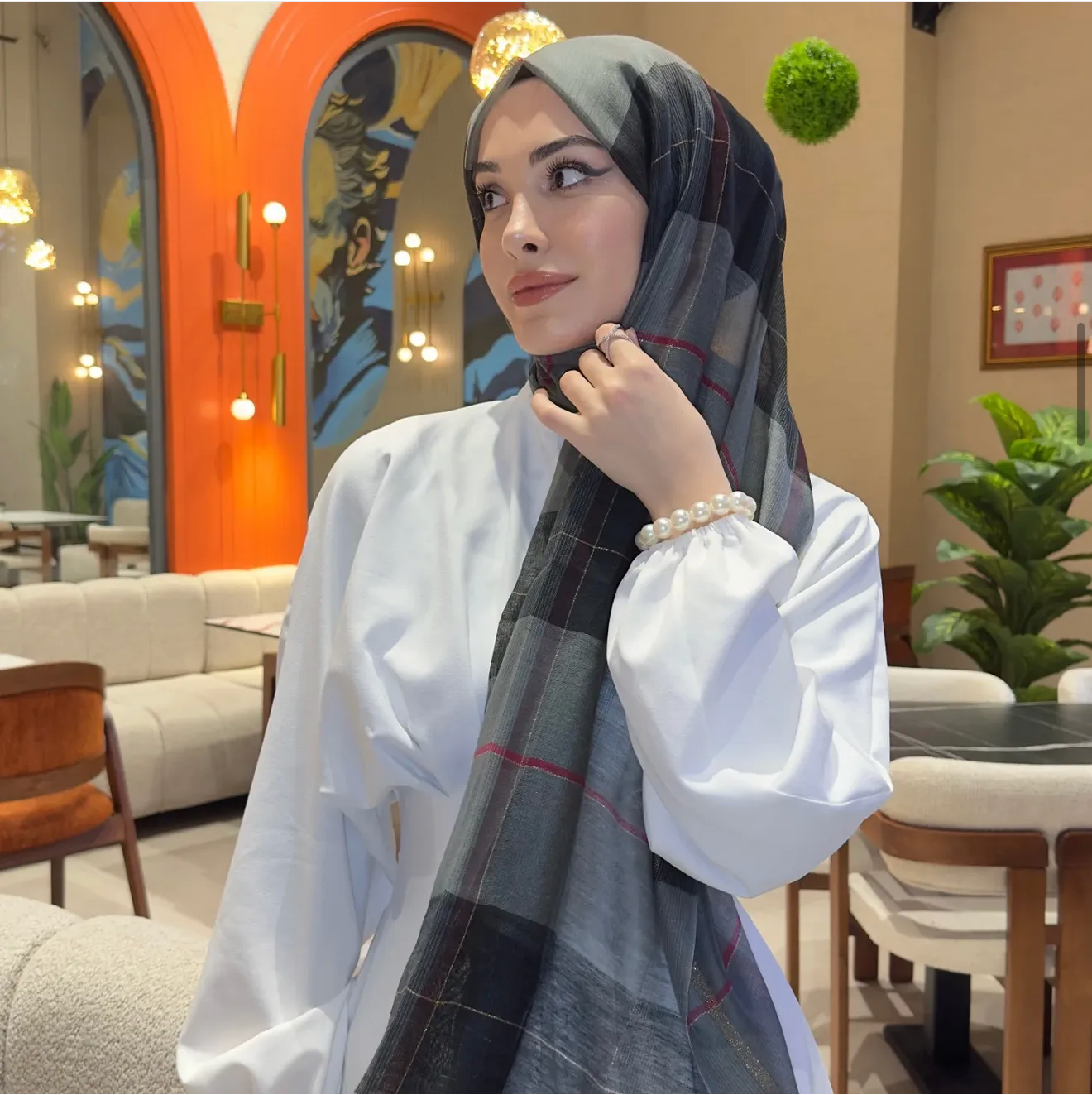 İthal Ekose Degrade Simli Şal Gümüş