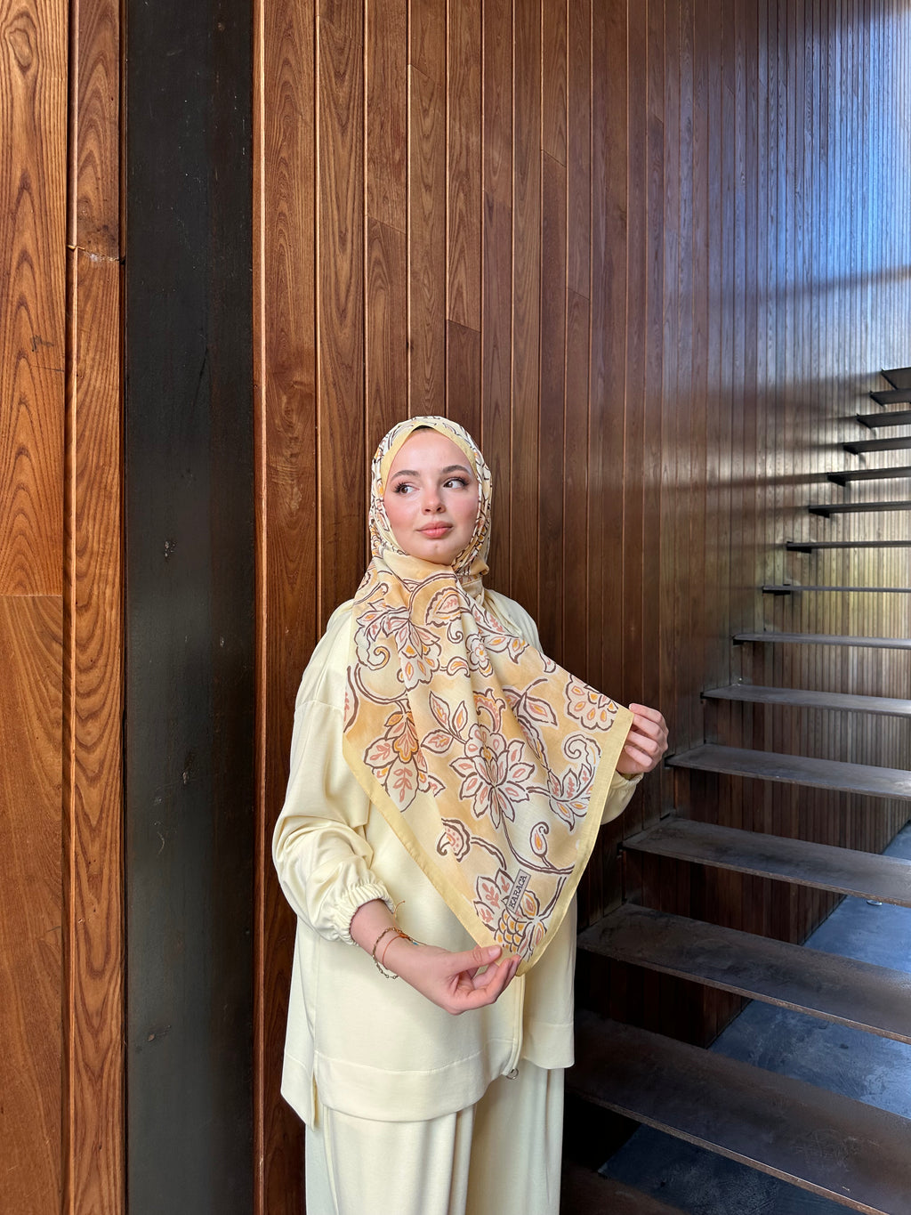 Lotus Desen Pamuk Şal Sarı