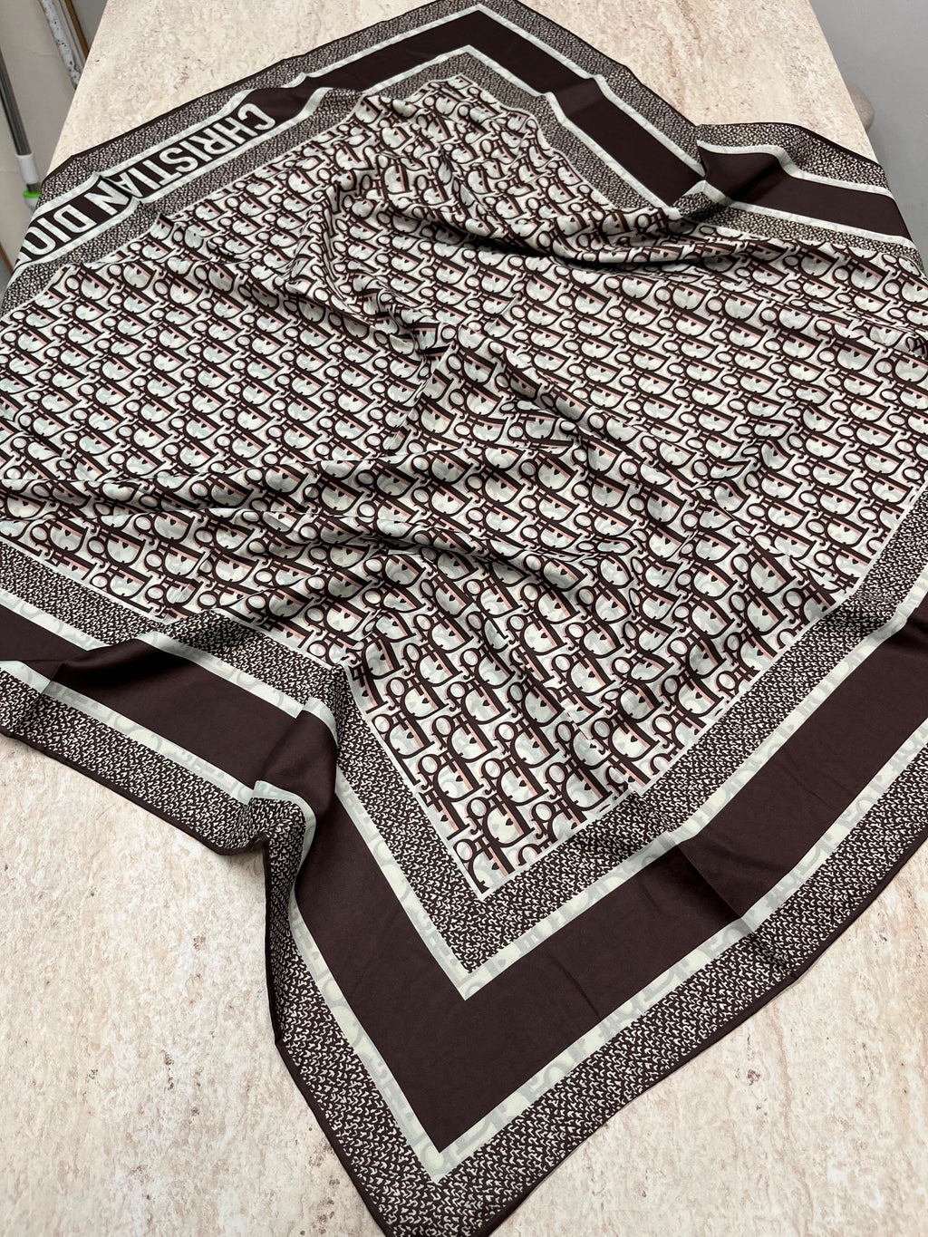İthal Çift Taraflı Twill Eşarp Kahve