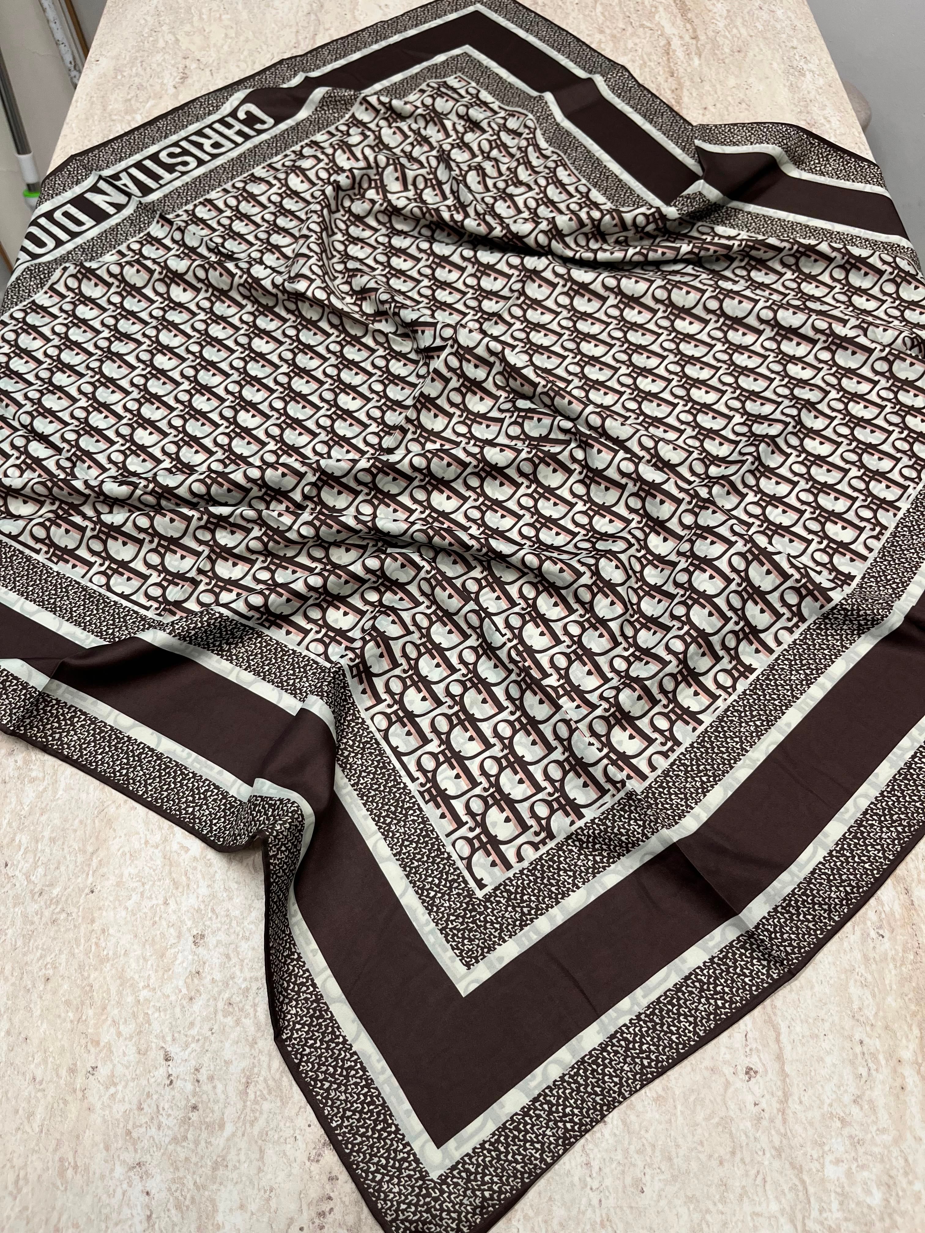 İthal Çift Taraflı Twill Eşarp Kahve