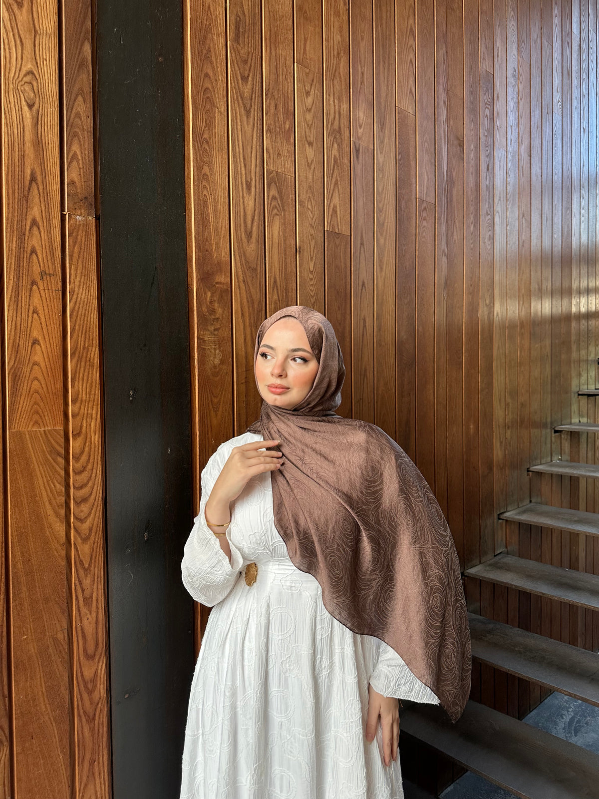 Elya Şal Vizon