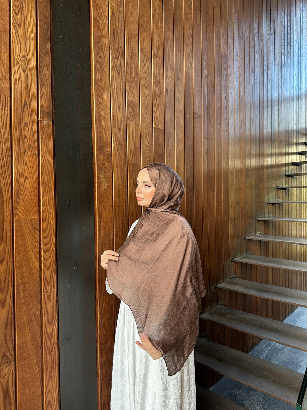 Elya Şal Vizon