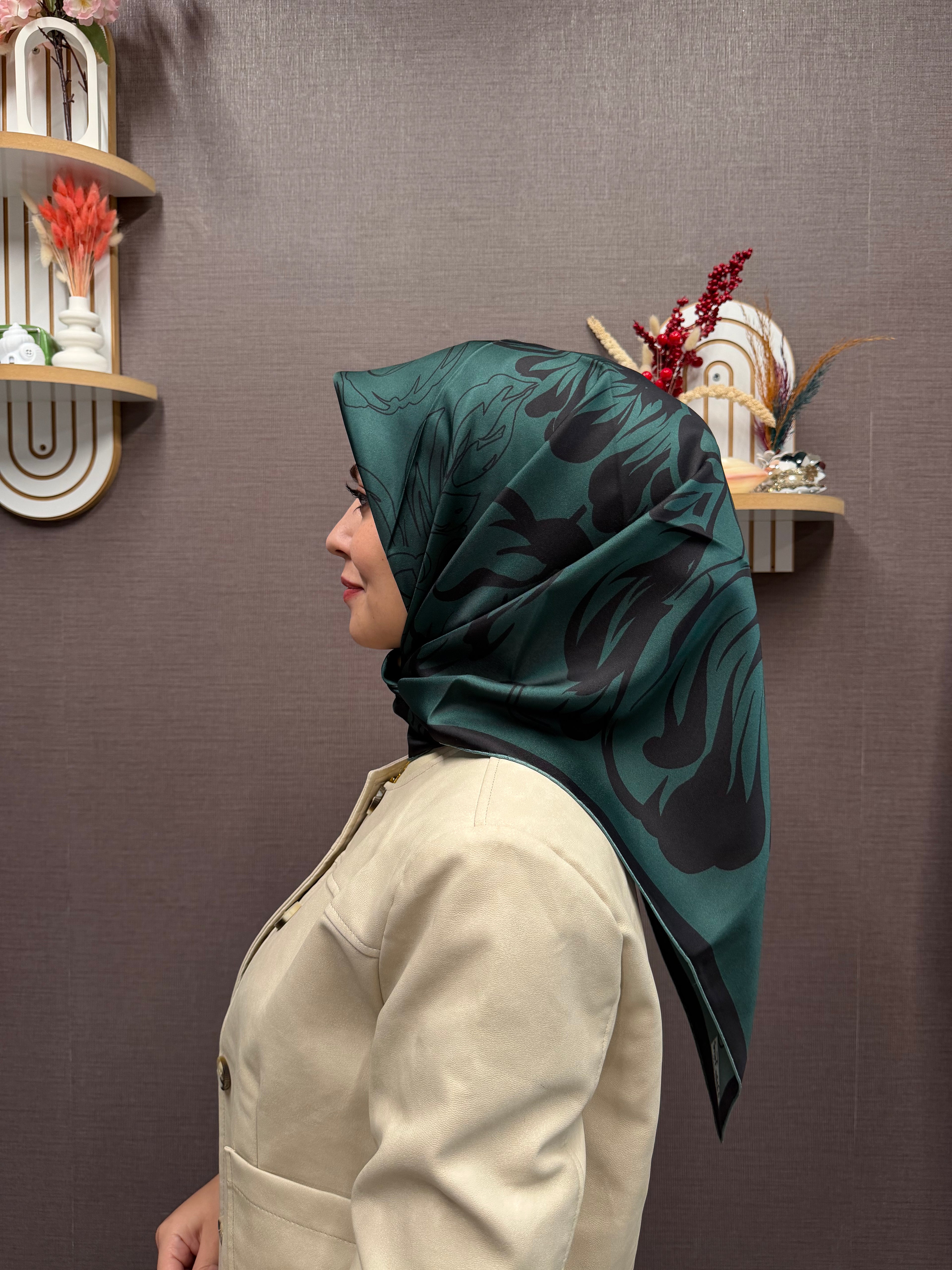 Pablio Ferre'27 Kış Twill İpek Pera Desen Yaprak