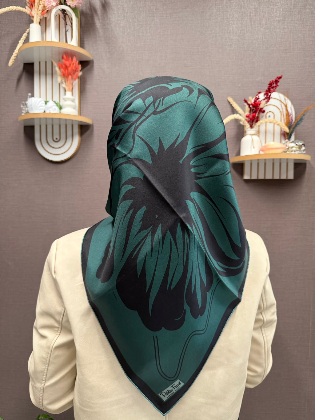 Pablio Ferre'27 Kış Twill İpek Pera Desen Yaprak