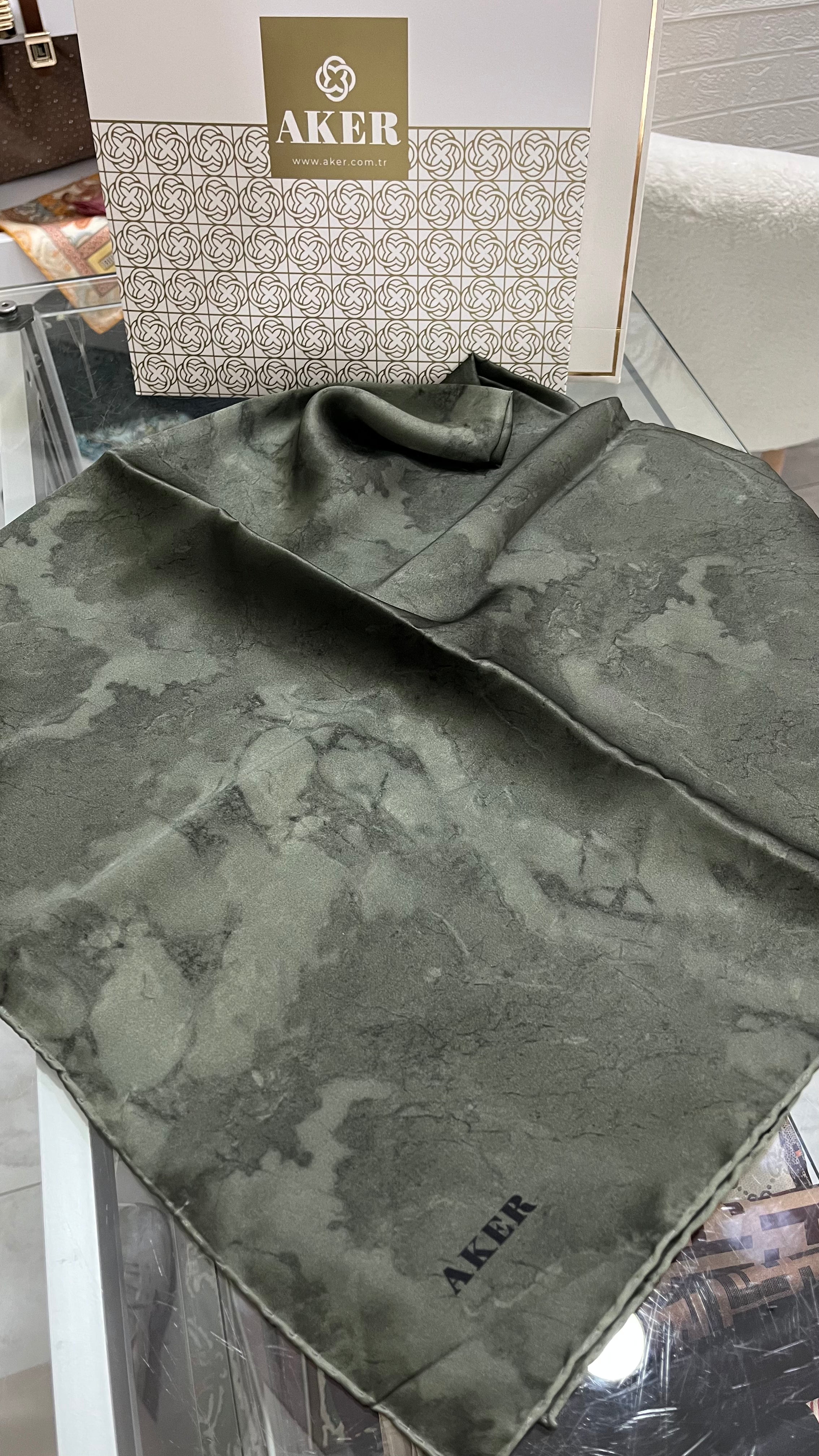 Aker Sura İpek Eşarp Bulut Desen Haki