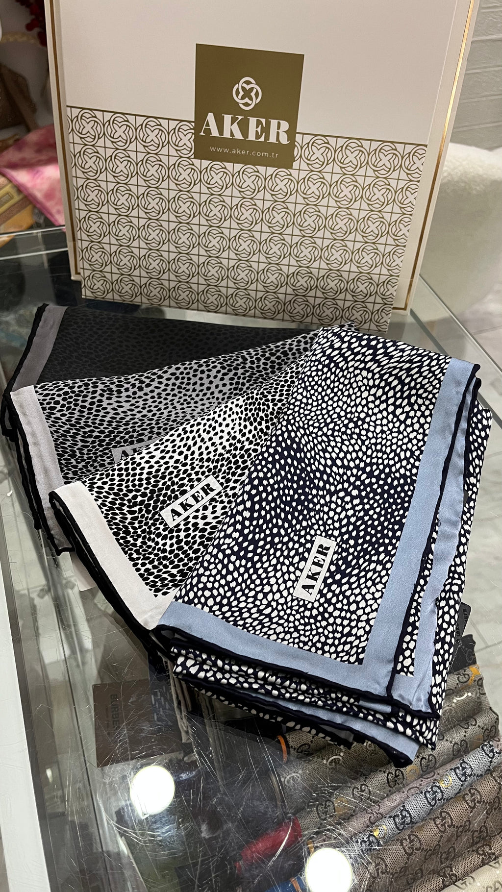 Aker Sura İpek Eşarp Leopar Gümüş