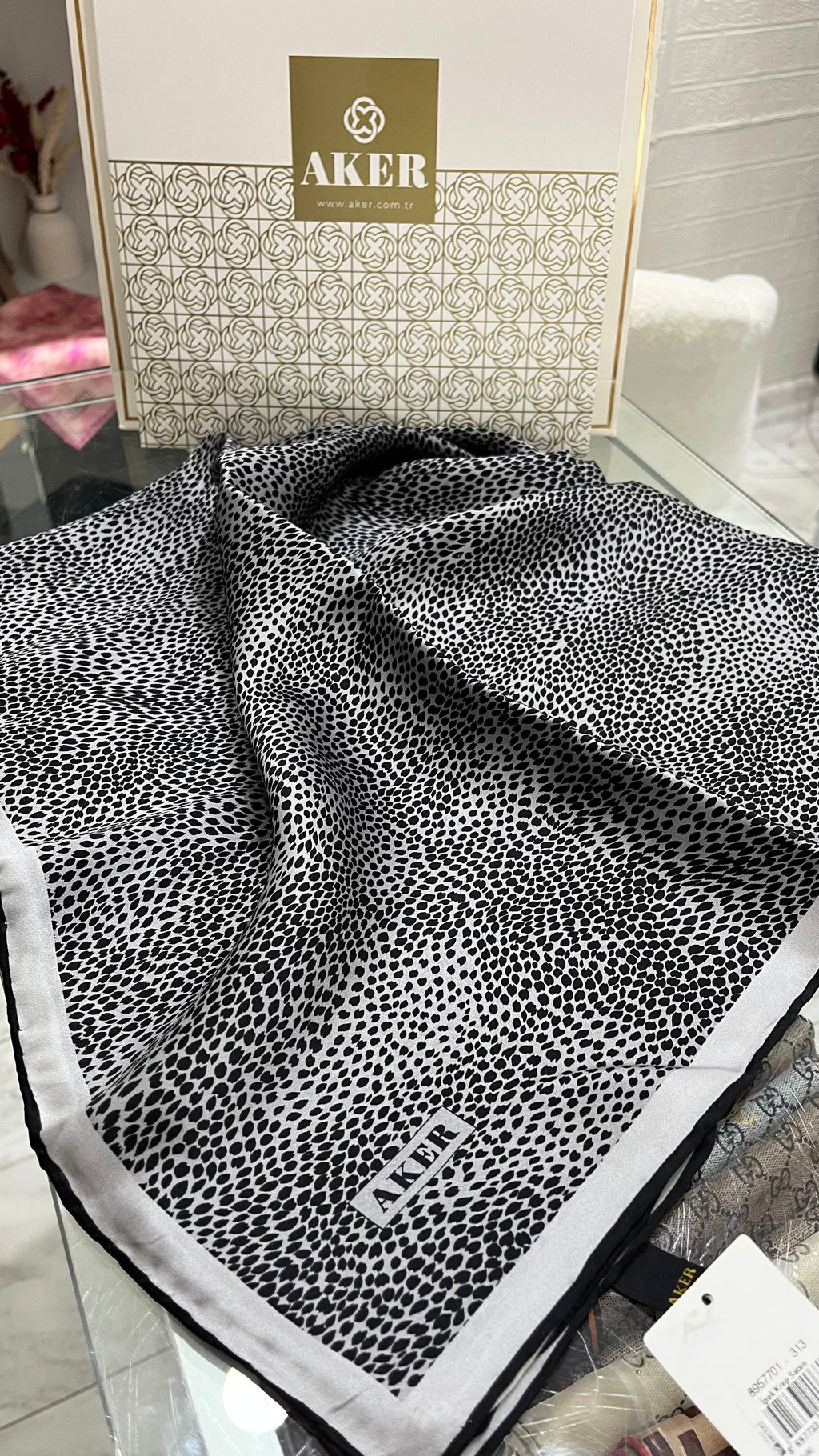 Aker Sura İpek Eşarp Leopar Gümüş