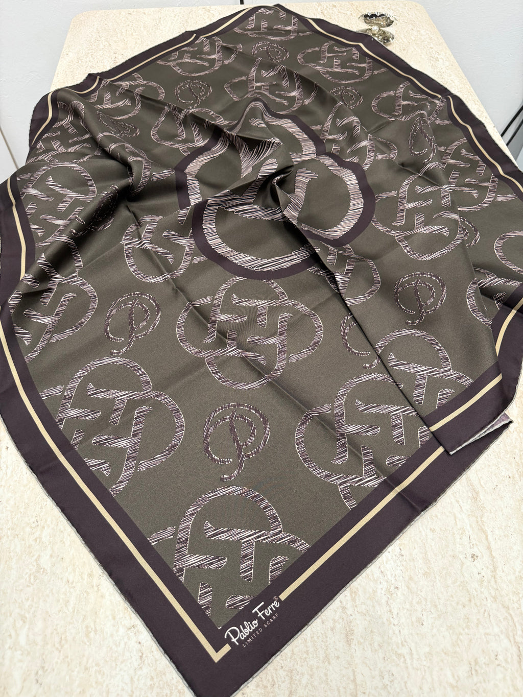 Pablio Ferre'27 Kış Twill İpek Logo Desen Askeri Haki