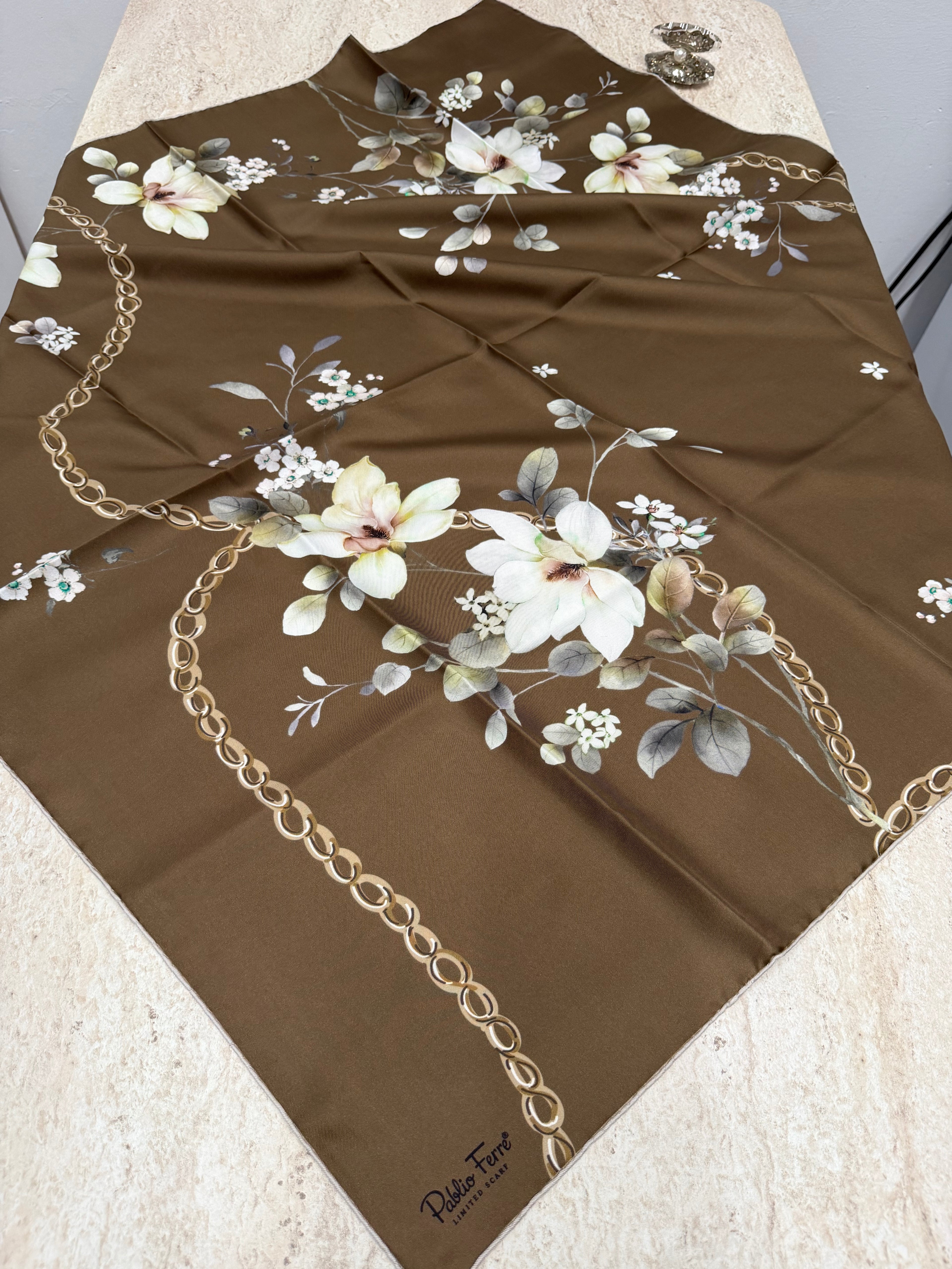 Pablio Ferre'27 Kış Twill İpek Çiçek Ceviz