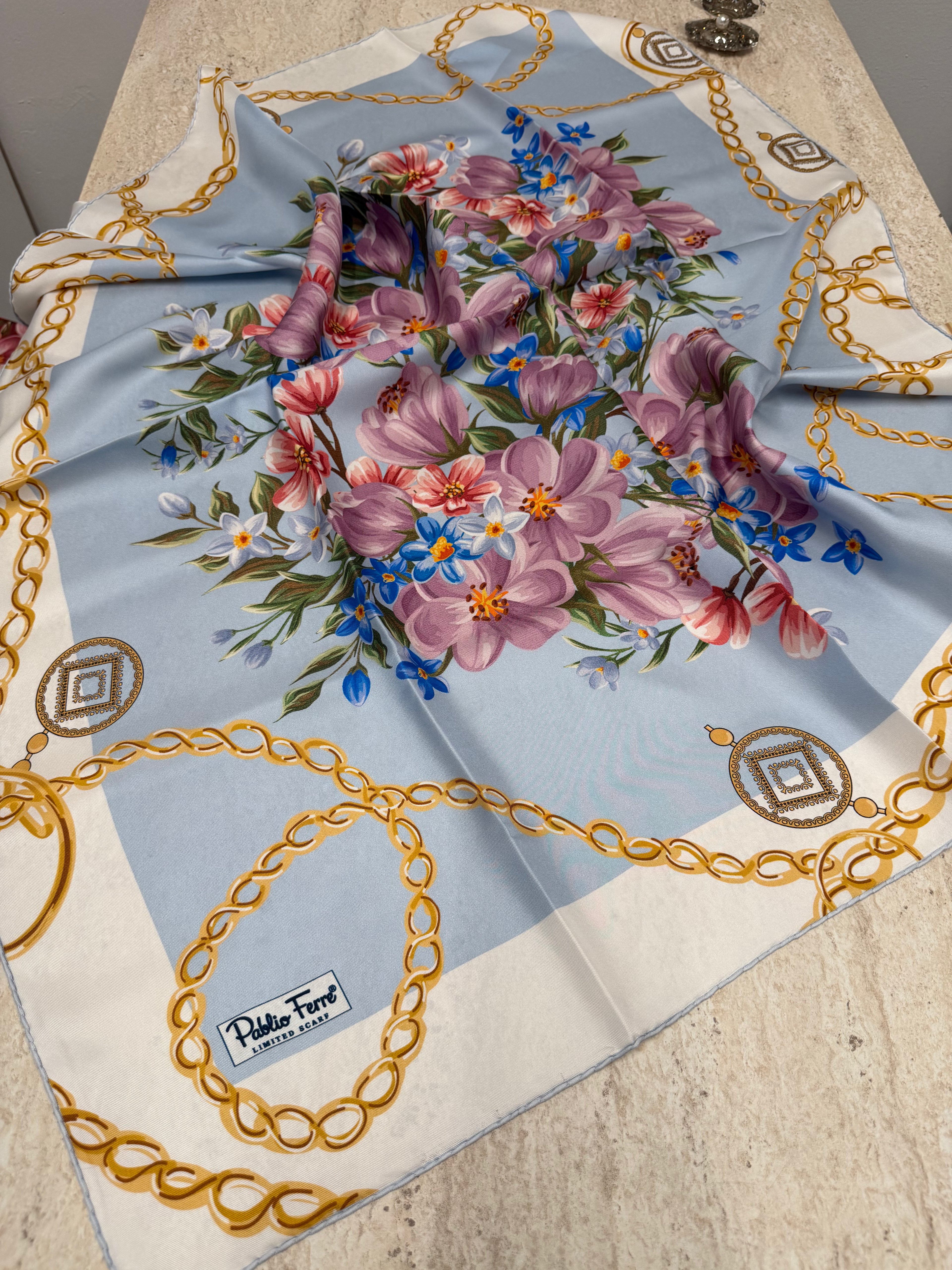 Pablio Ferre'27 Kış Twill İpek Buket Bebe Mavi