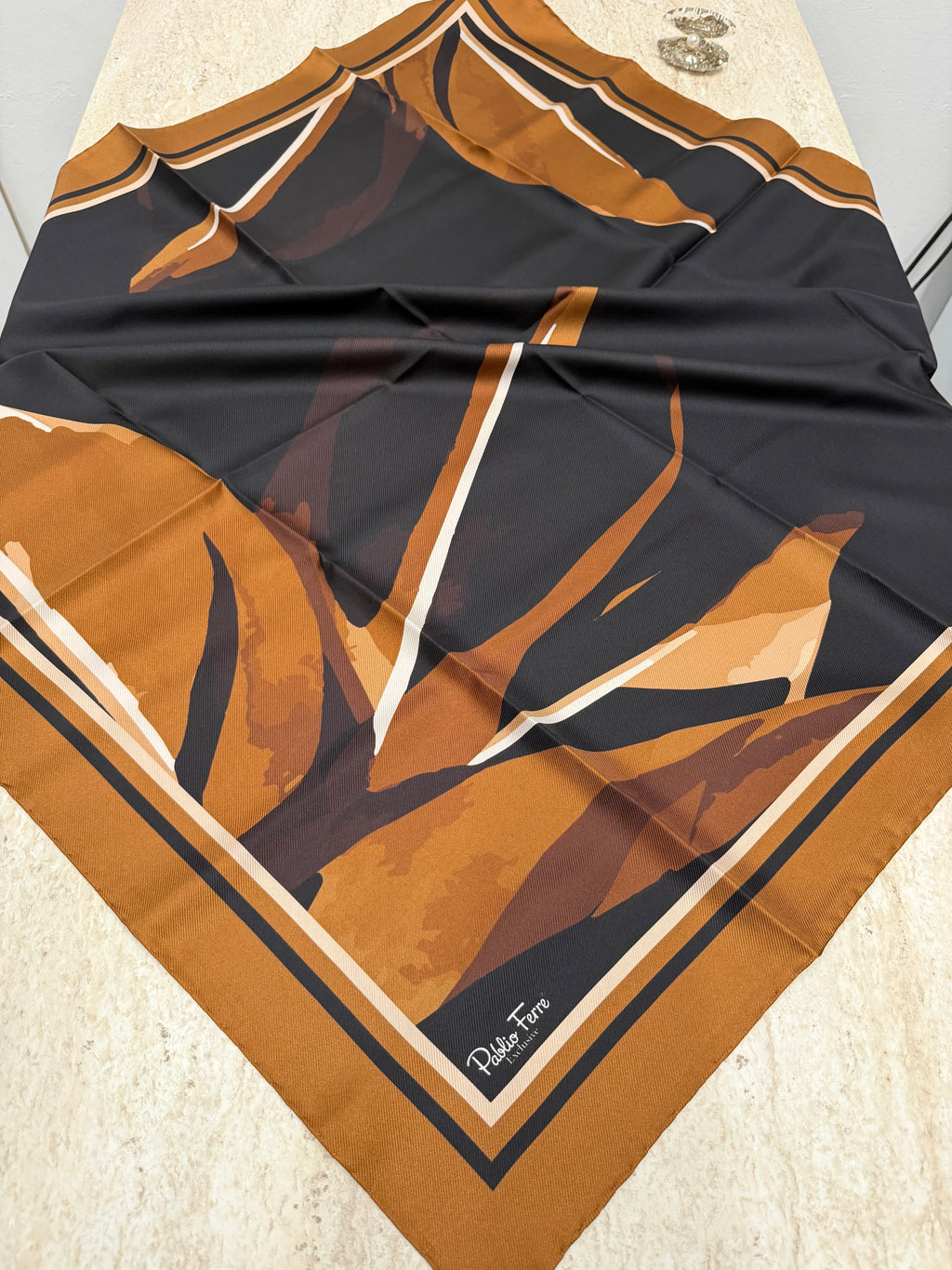 Pablio Ferre'27 Kış Exclusive Twill İpek Siyah Hardal